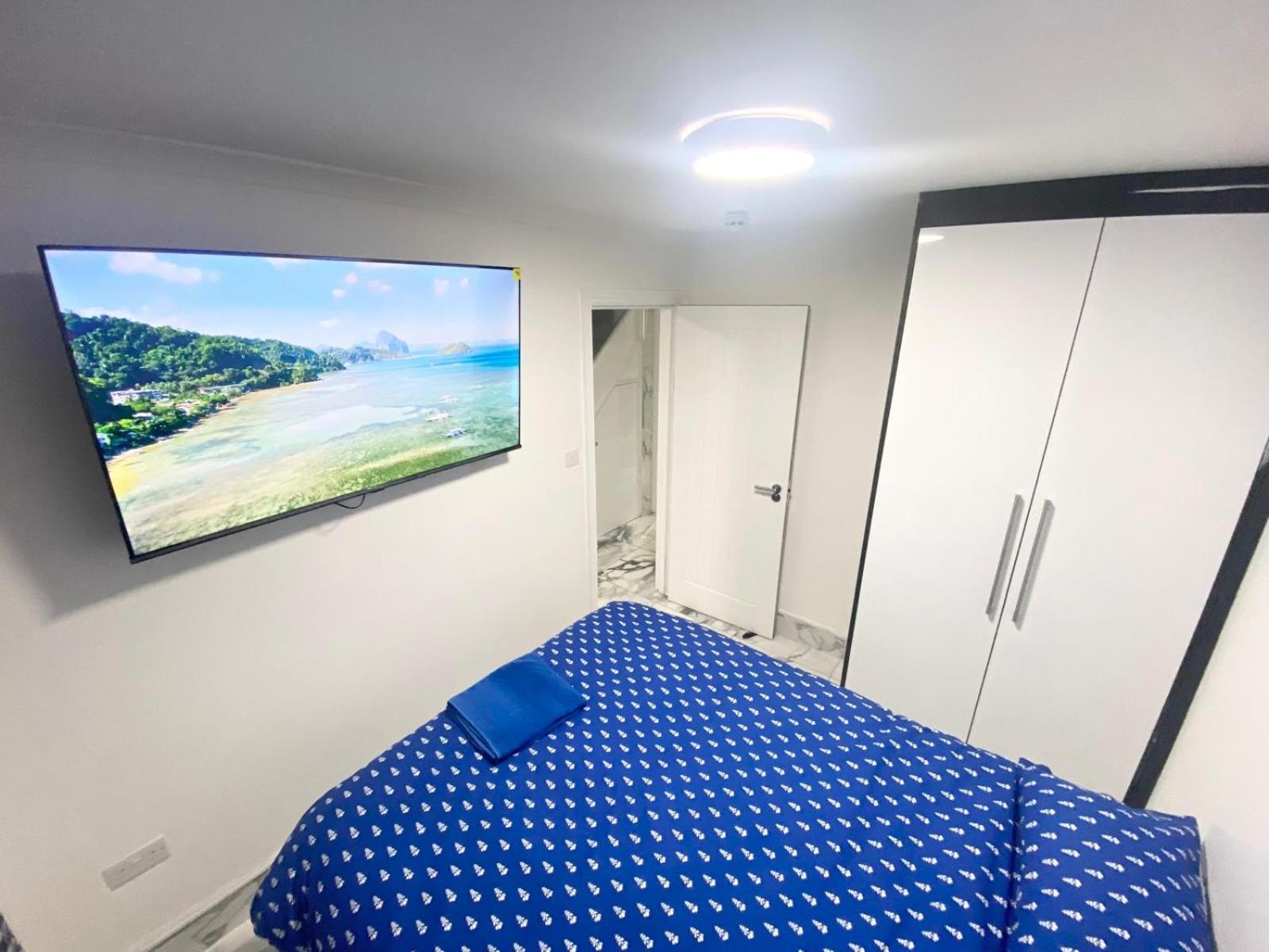 Casa de férias The Royal Boutique Regent By , Sleep 8 *