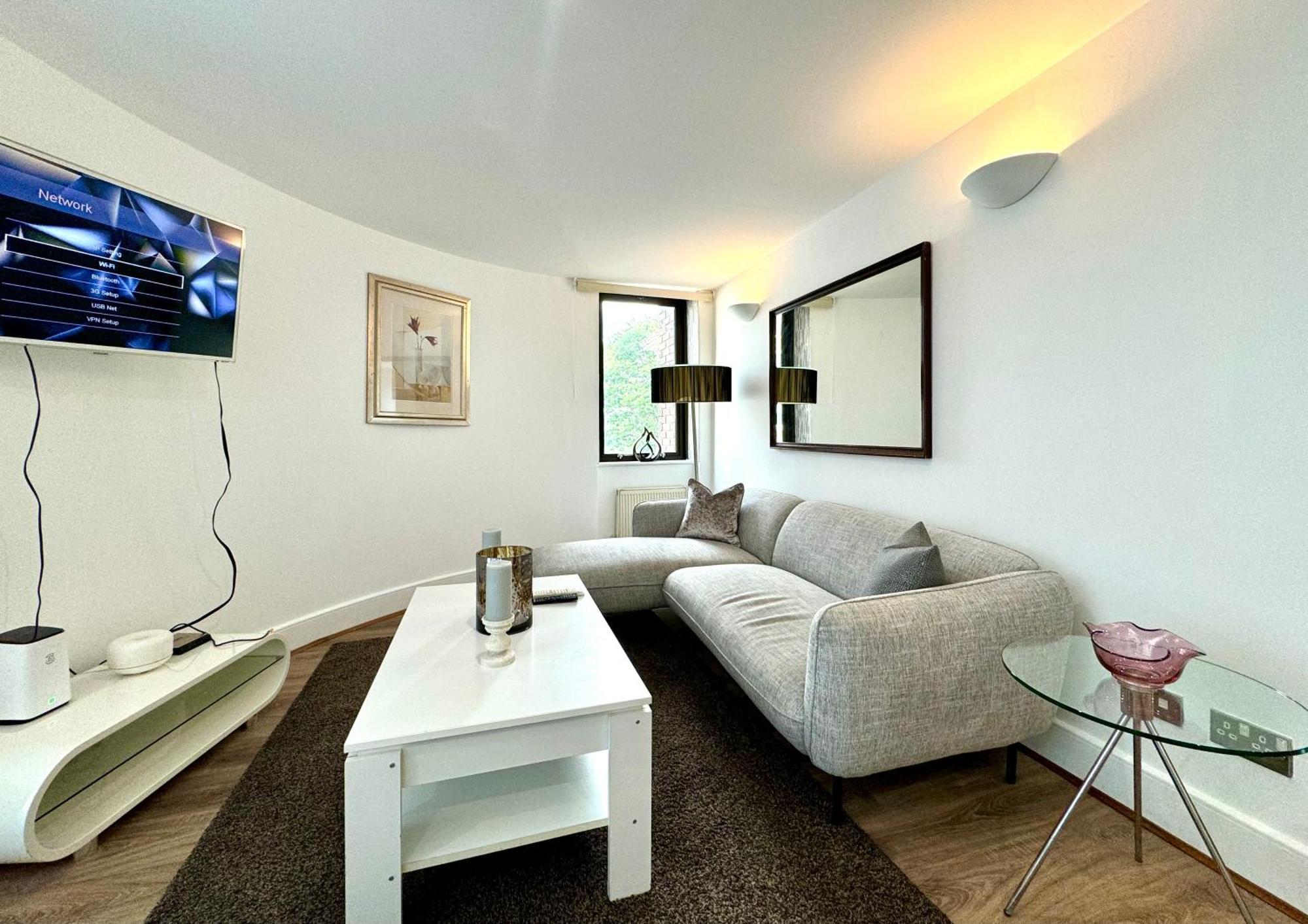 The Crib - 3 Bedroom Central By Wild *