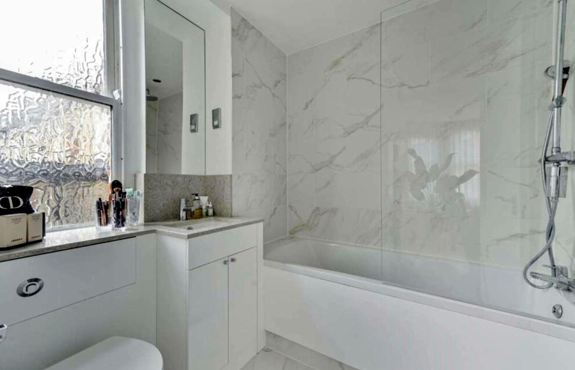 Appartement Spacious 4 Bed Flat *