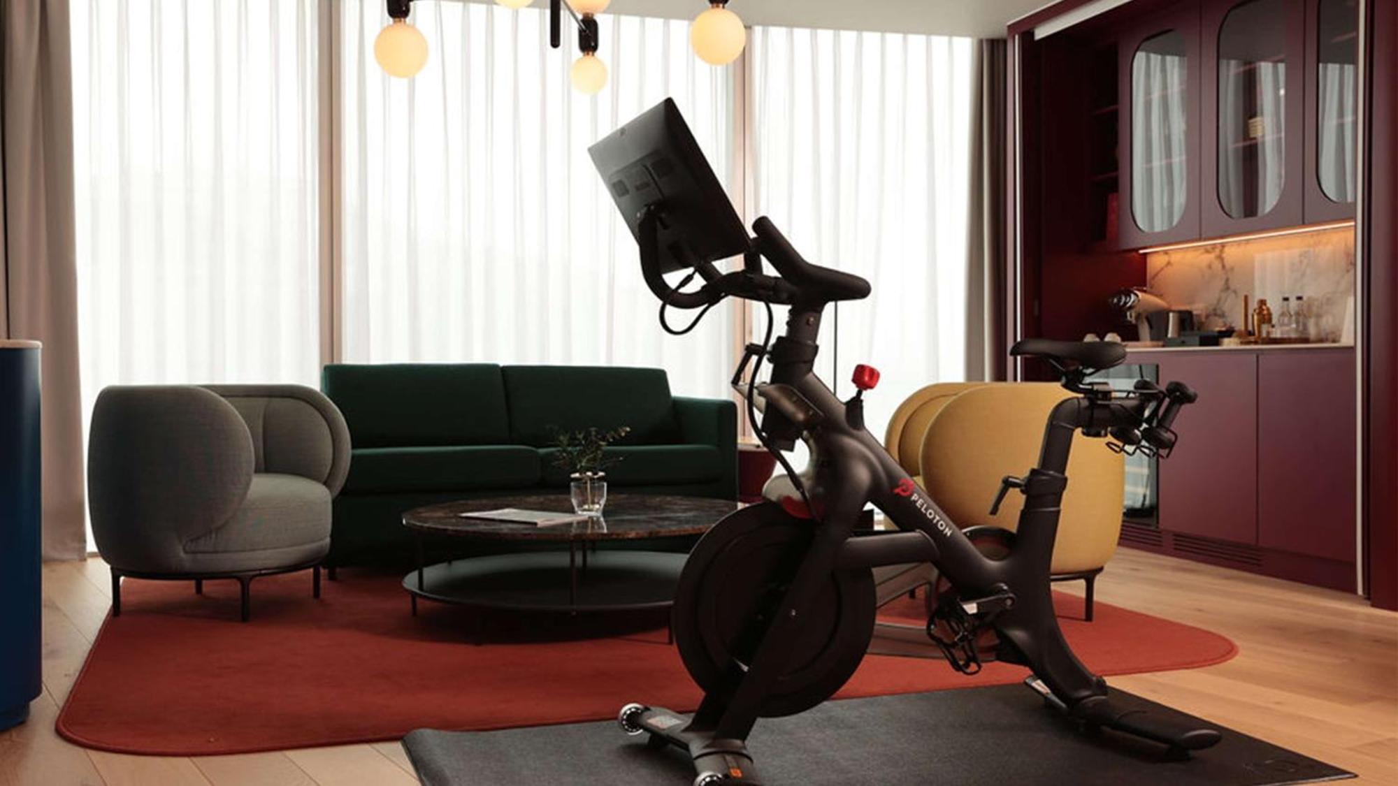 Art'otel Battersea Power Station, Powered By Radisson 5*