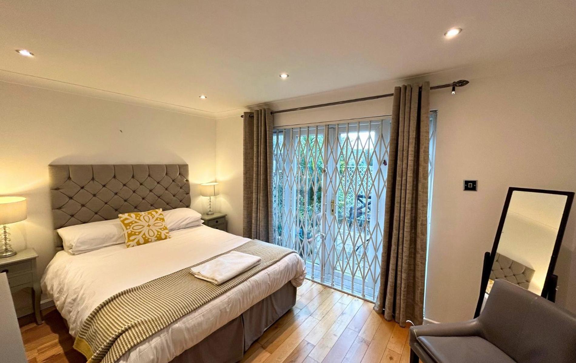 Putney Stylish Fantastically Located 4 Bedroom Townhouse * Londres