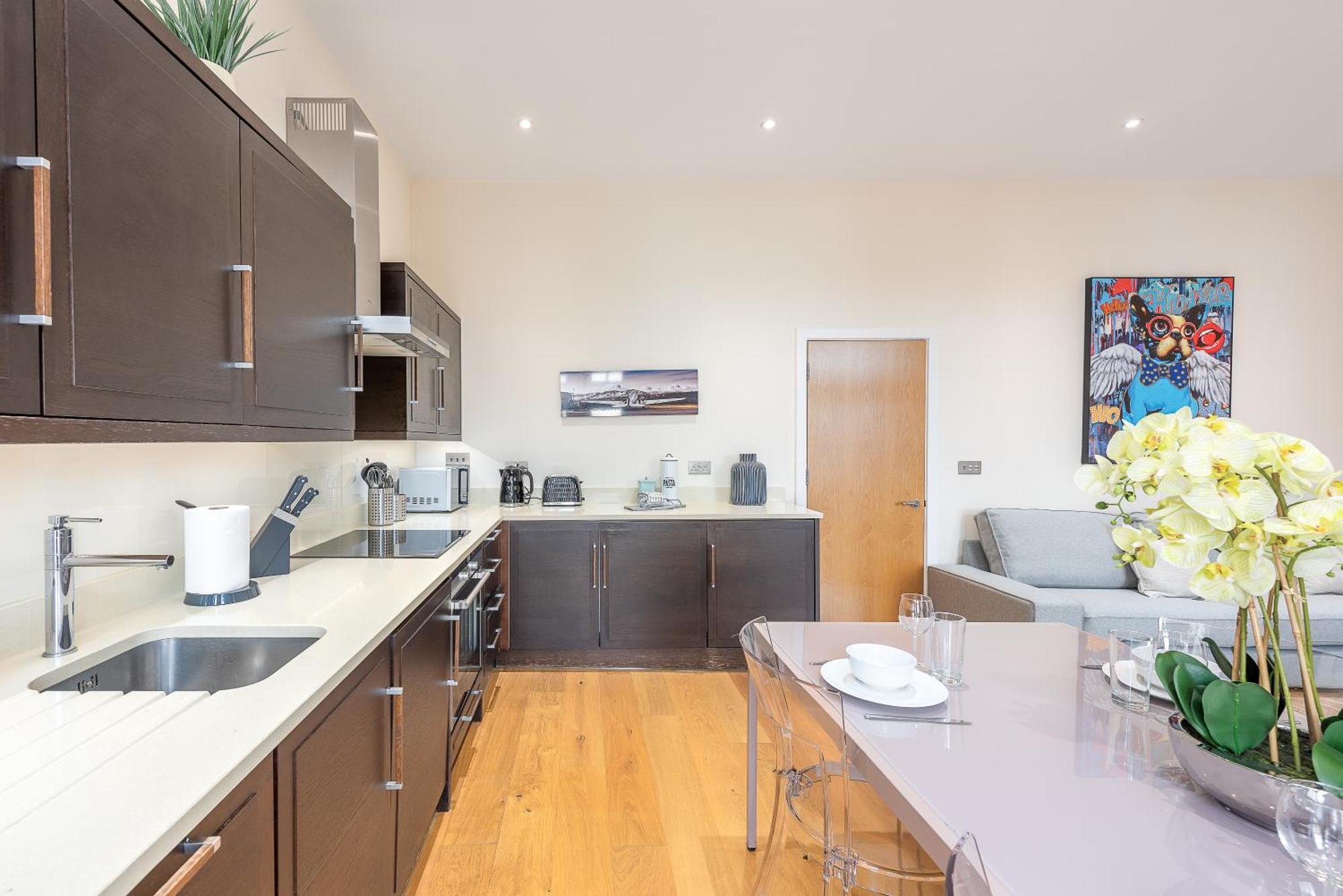 Moments From Hyde Park & Notting Hill With Free Luggage Storage And Washing Machine Londres