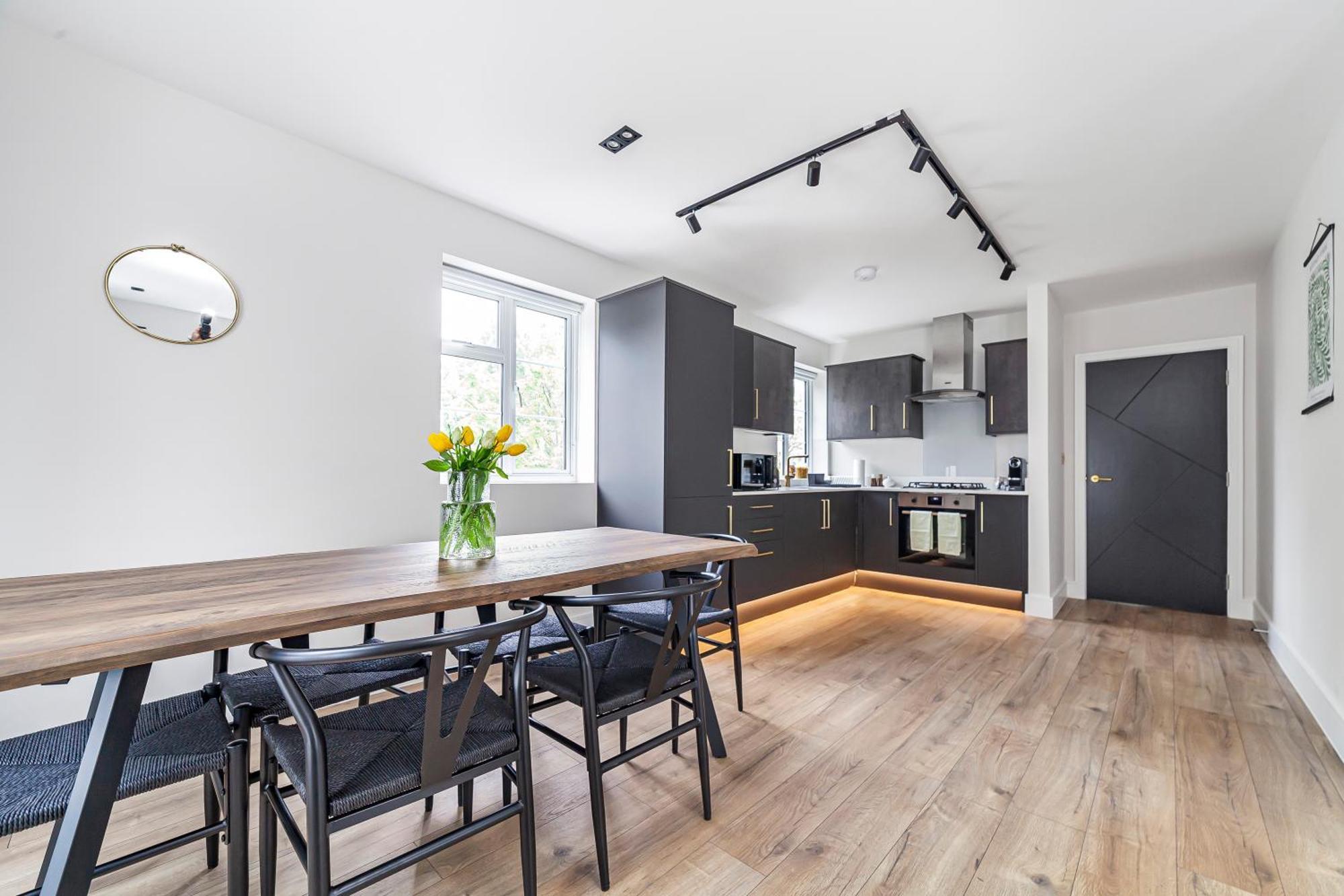 Arte - Serviced For Leisure And Business - Private Parking - 12 Minutes Walking From Wembley Stadium Londres