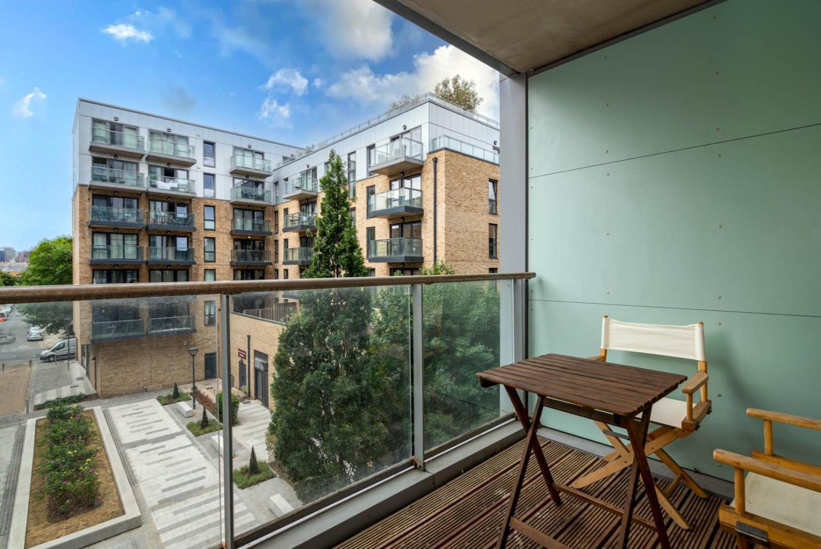 Guestready - Chic With Balcony In London