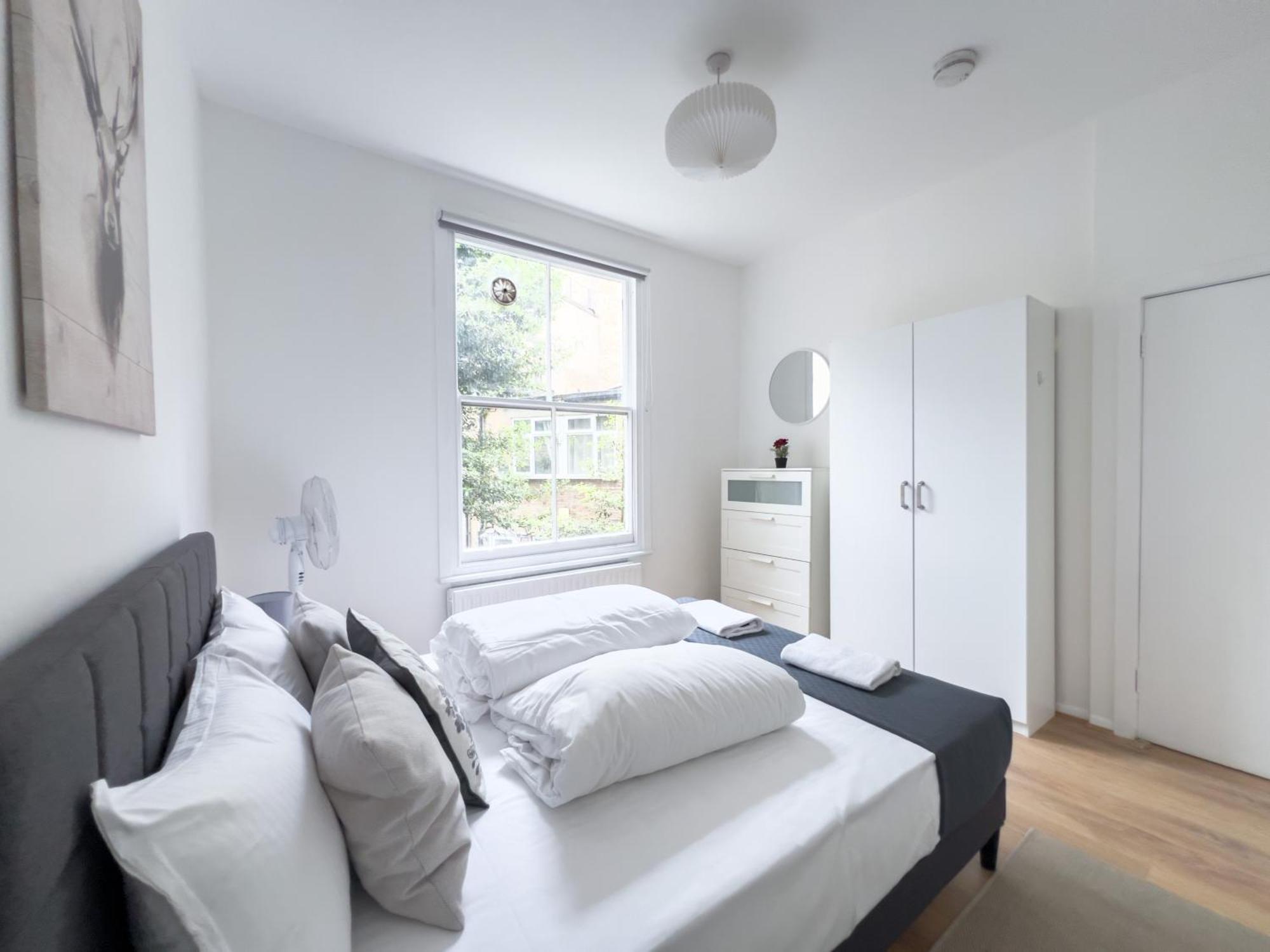 Pleasant 1 Bedroom Camden -on 1st Floor * London