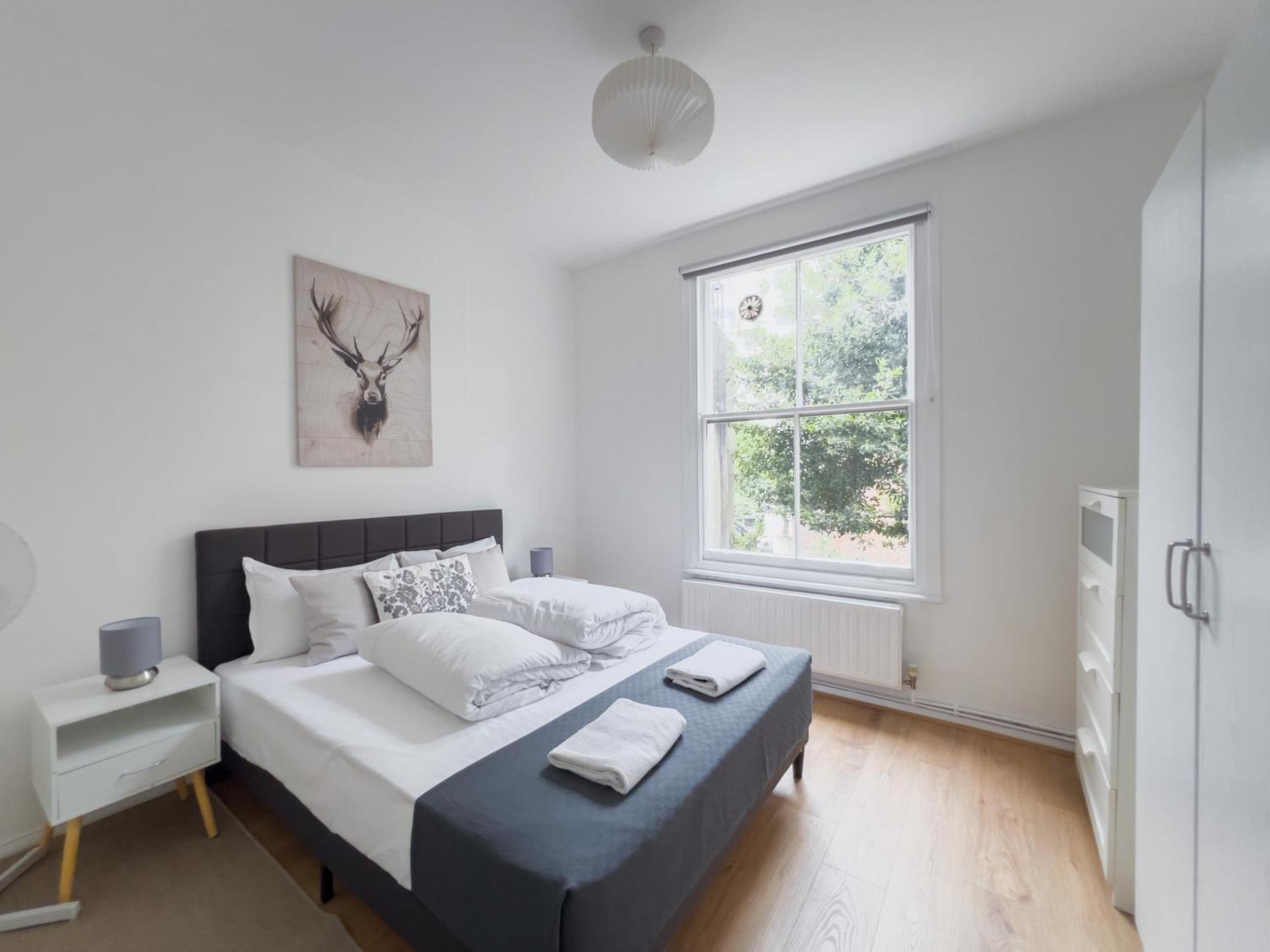 Pleasant 1 Bedroom Camden -on 1st Floor * London