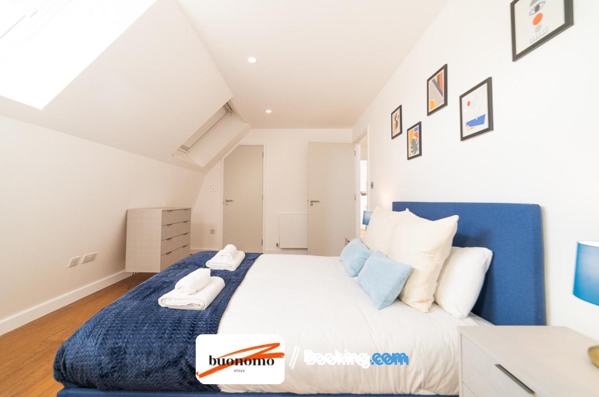 Apartment Two Bedroom At Buonomo Short Lets & Serviced