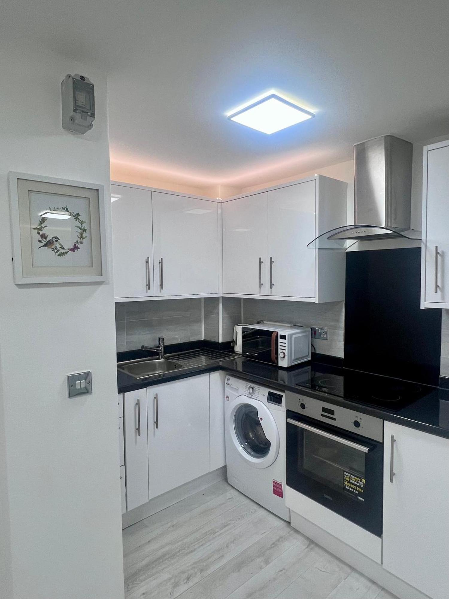 Royallodge Apartment *