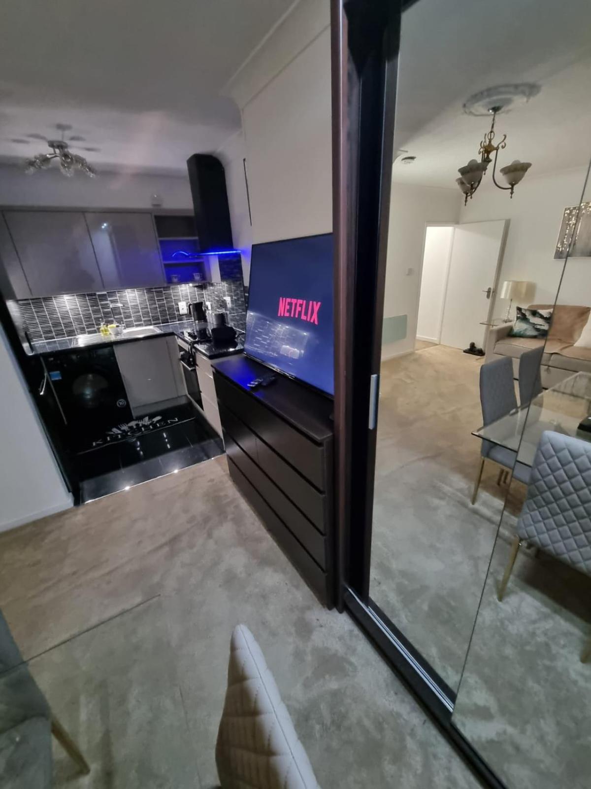 Stylish & Free Parking Appartement