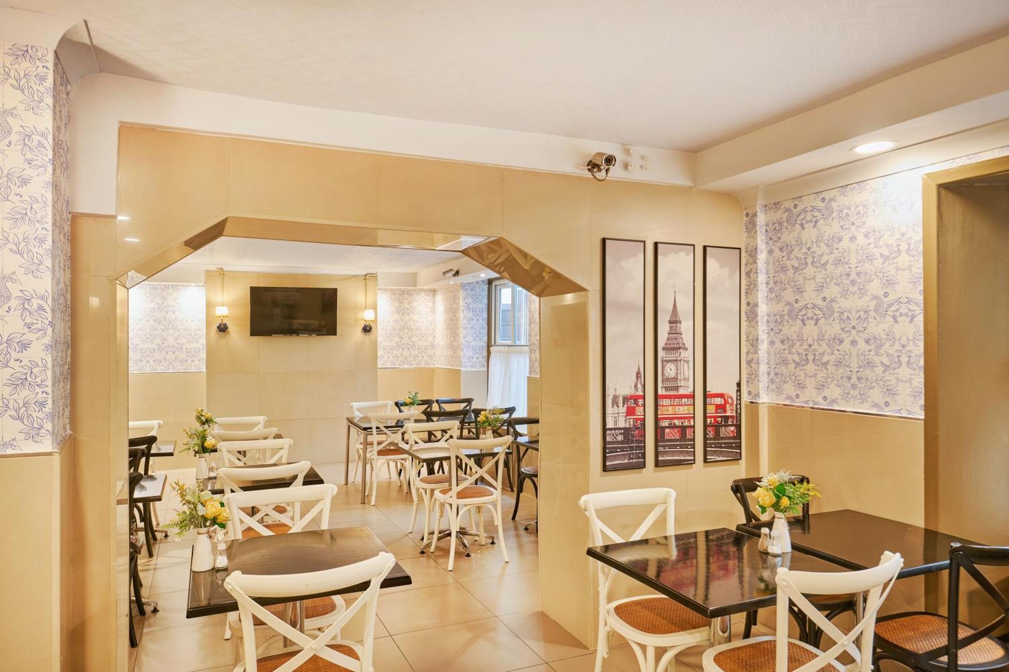 Hotel Huttons Hotel, Victoria 3*