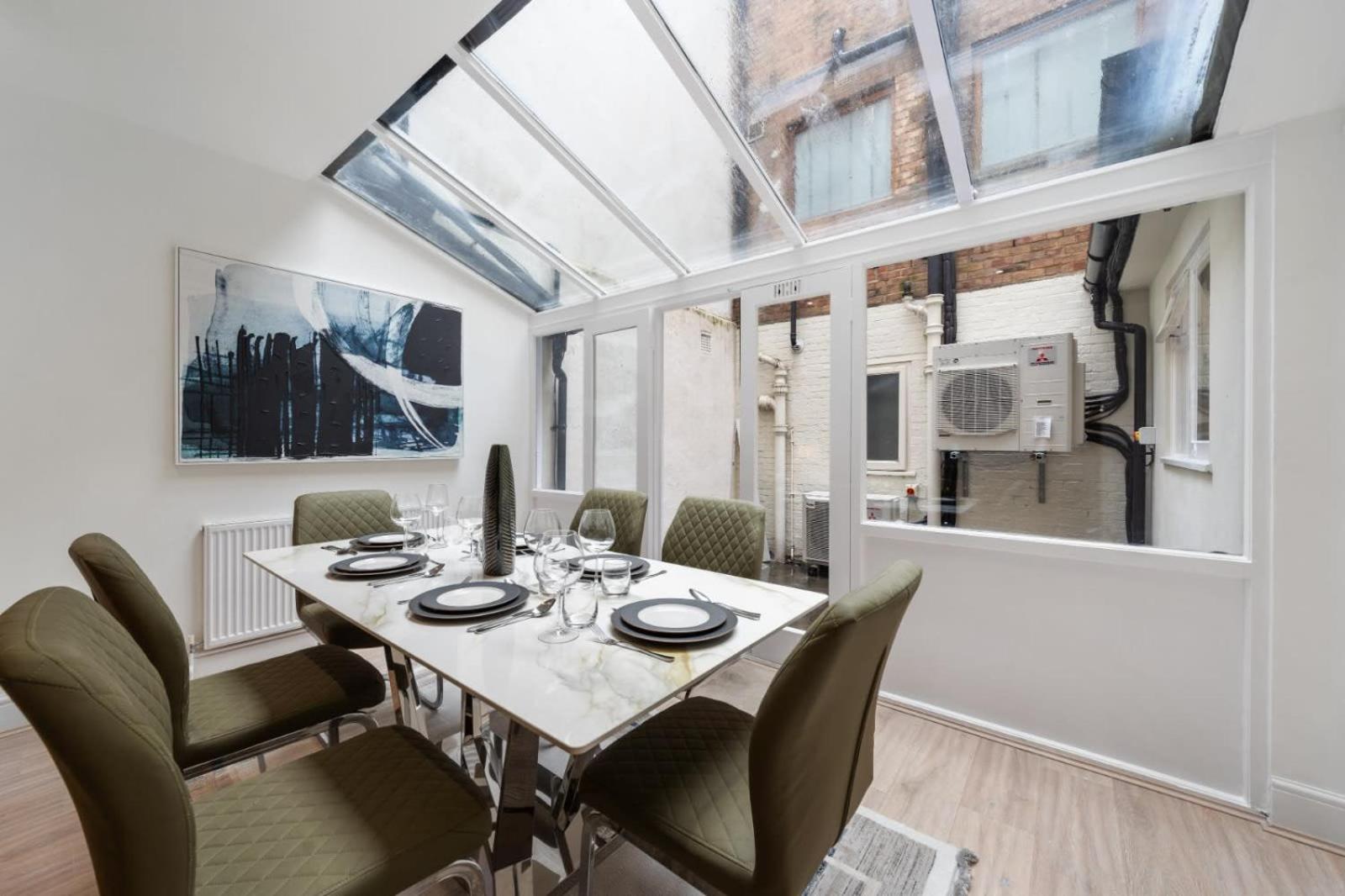 Mayfair Residences Apartamento *