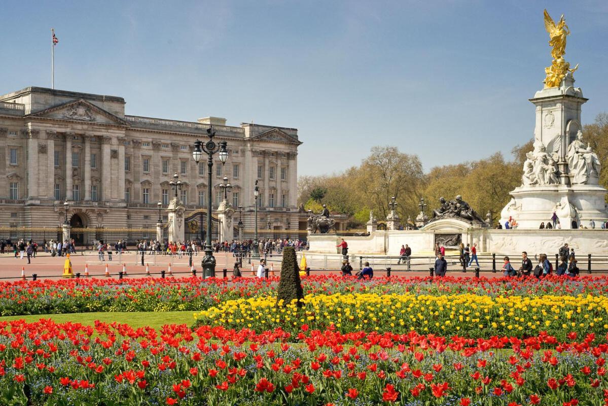 Hébergement de vacances Flagship Luxury Villa. Near Mayfair And Hyde Park - Sleeps 16 Londres
