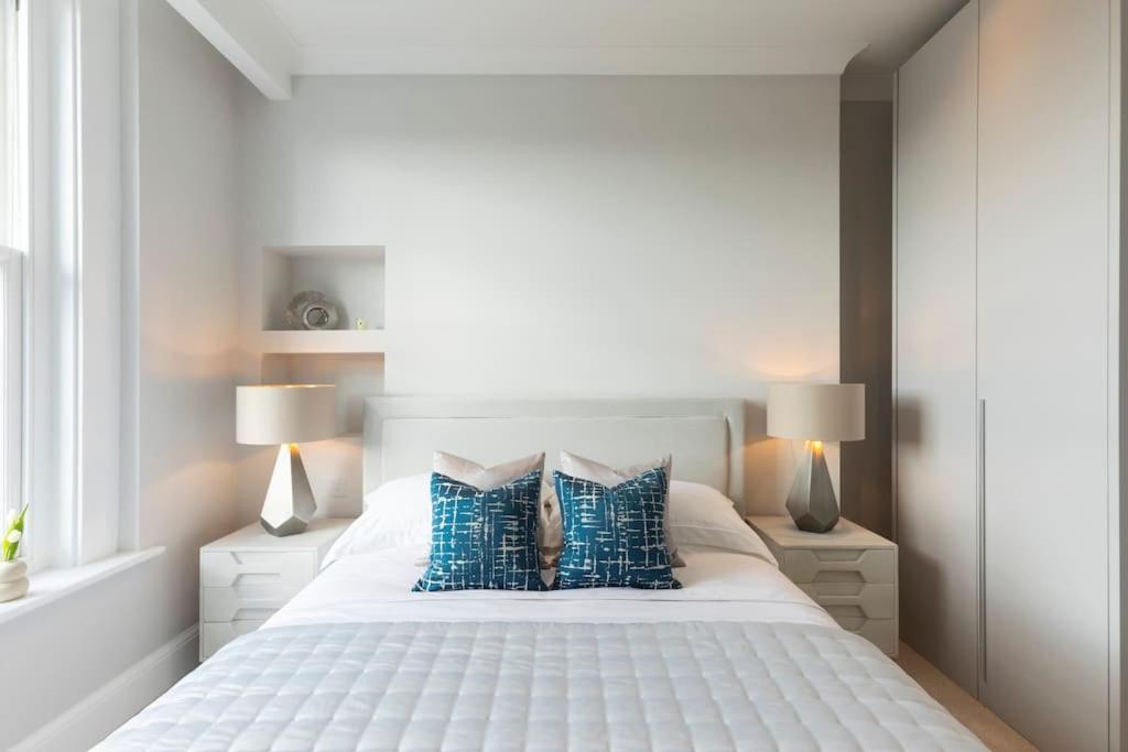 Superb 3 Bed Notting Hill Сasa de vacaciones *