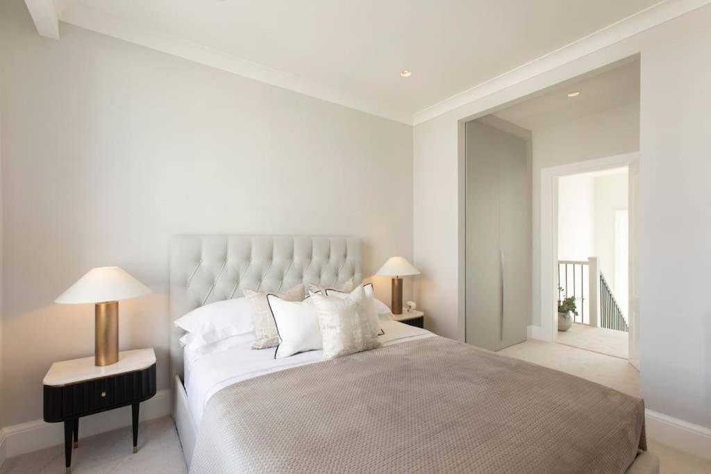 Superb 3 Bed Notting Hill Londres