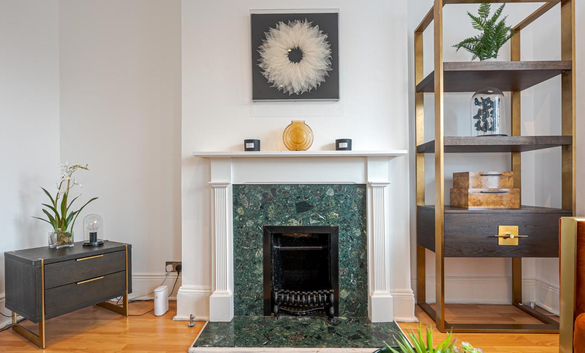 Apartment Charming 3bedroom In London
