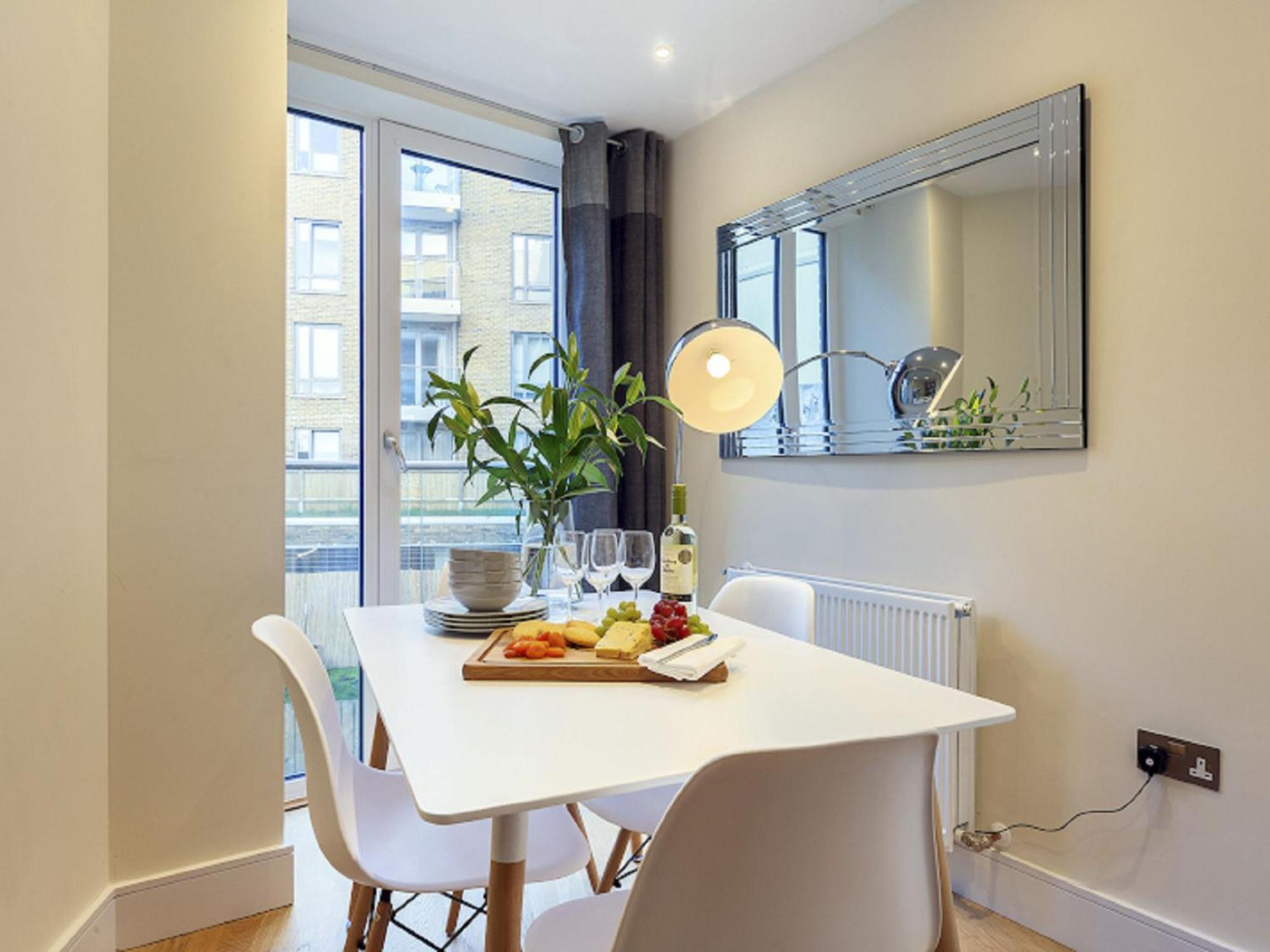 Indescon Square- Canary Wharf By Interhome Londres