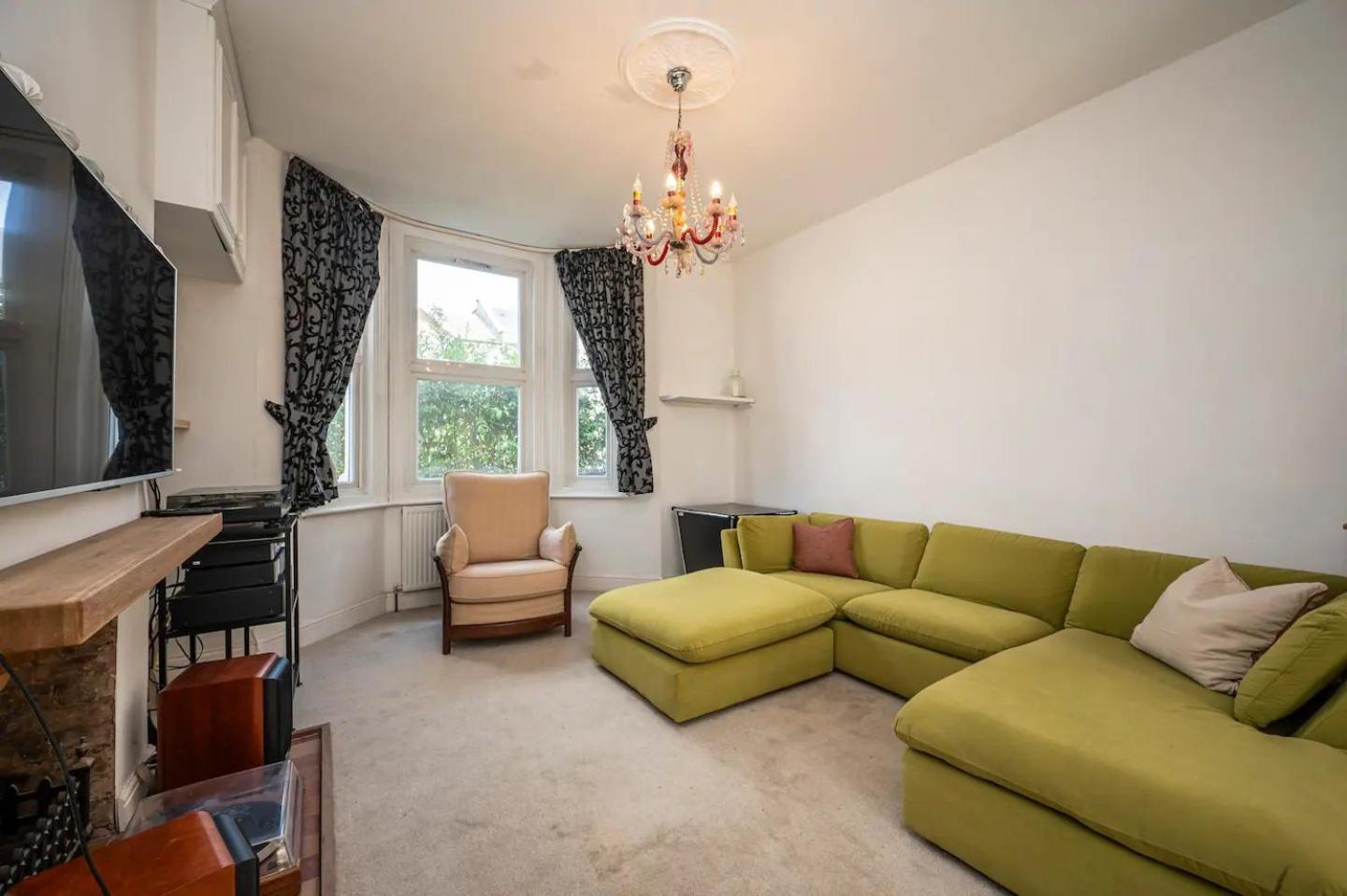 Pass The Keys Large Period House With Garden Near Peckham * Londres