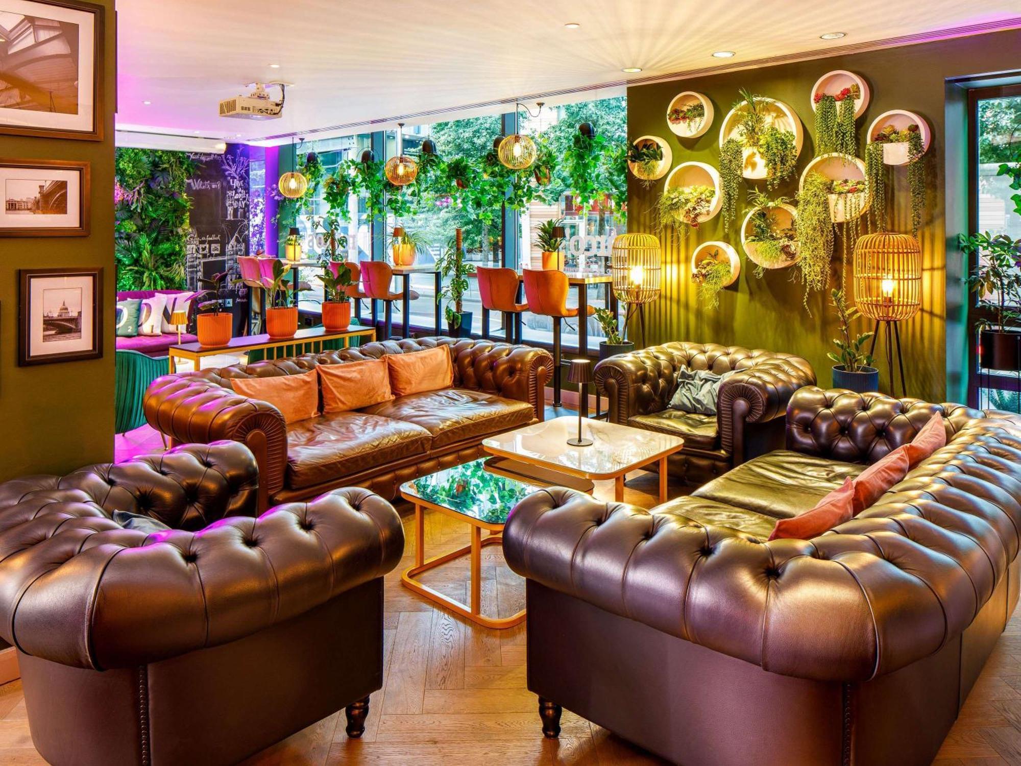 Hotel Mercure Bridge 4*