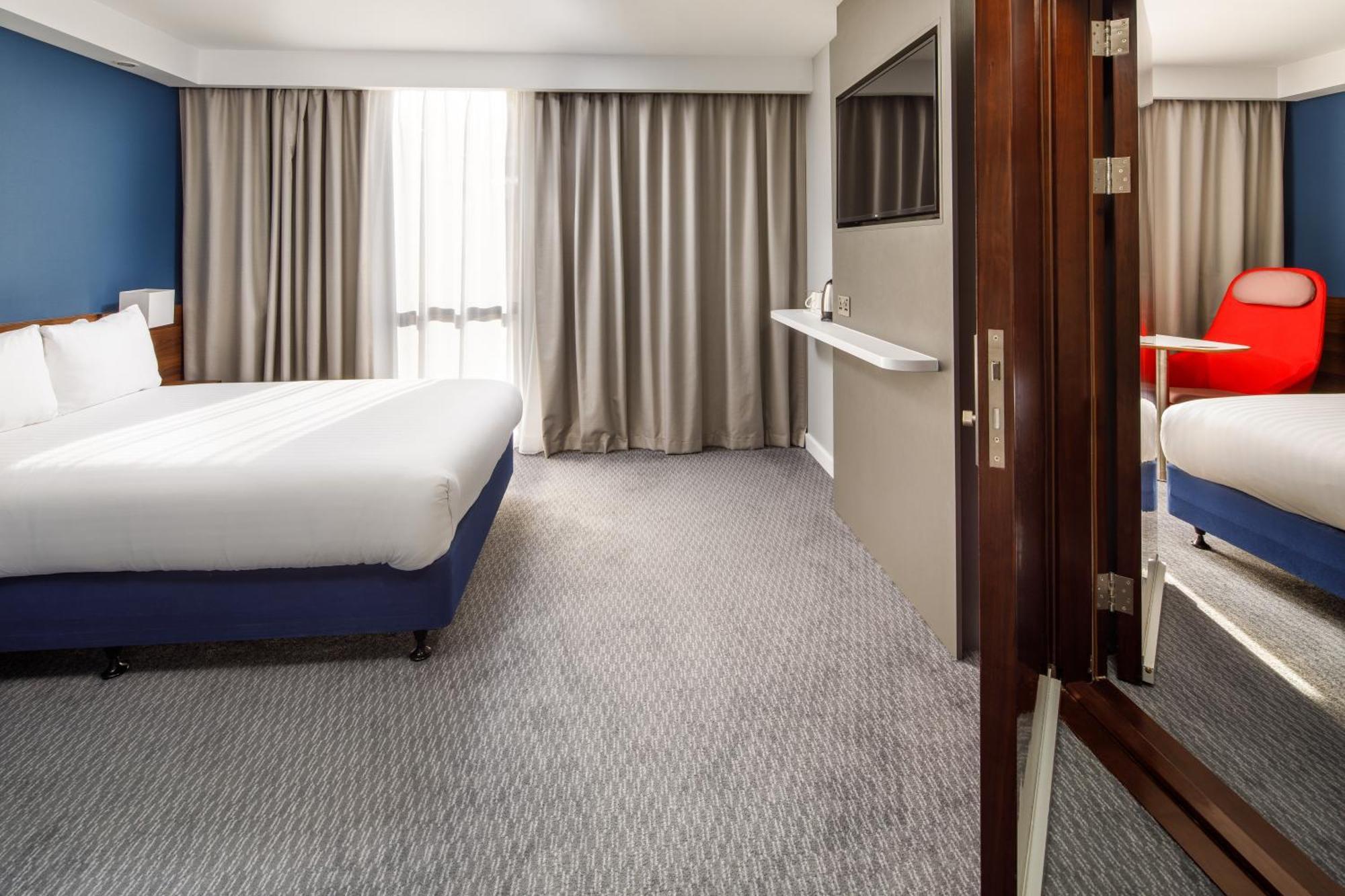 Express - Excel By Ihg Hotel Londres