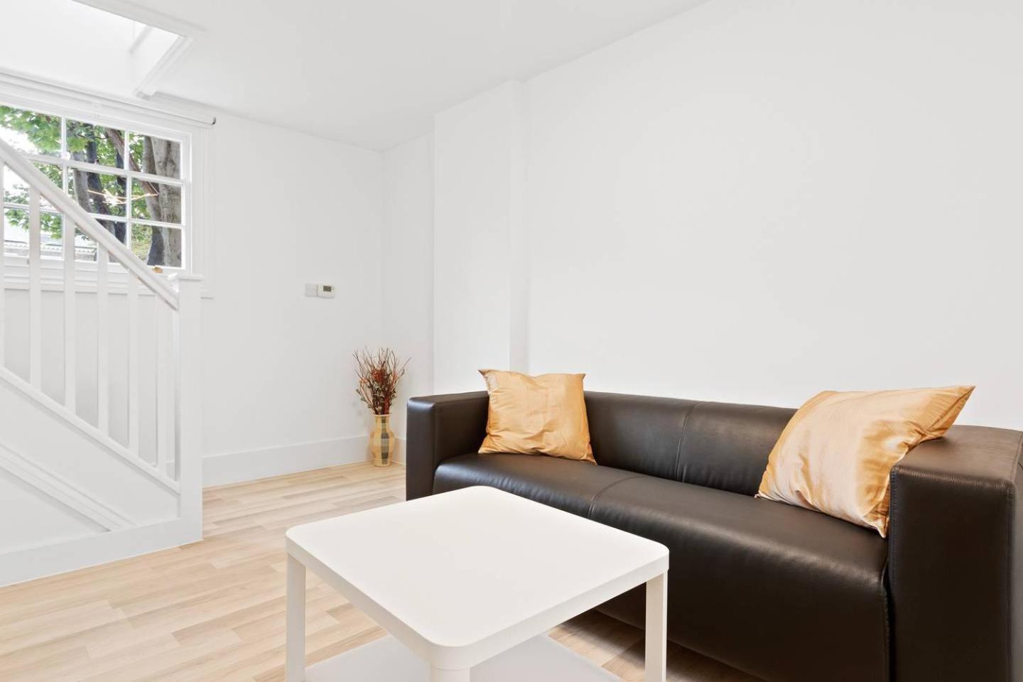 Airy Spacious 1 Bedroom Aprtment With Garden In Brixton Apartment London