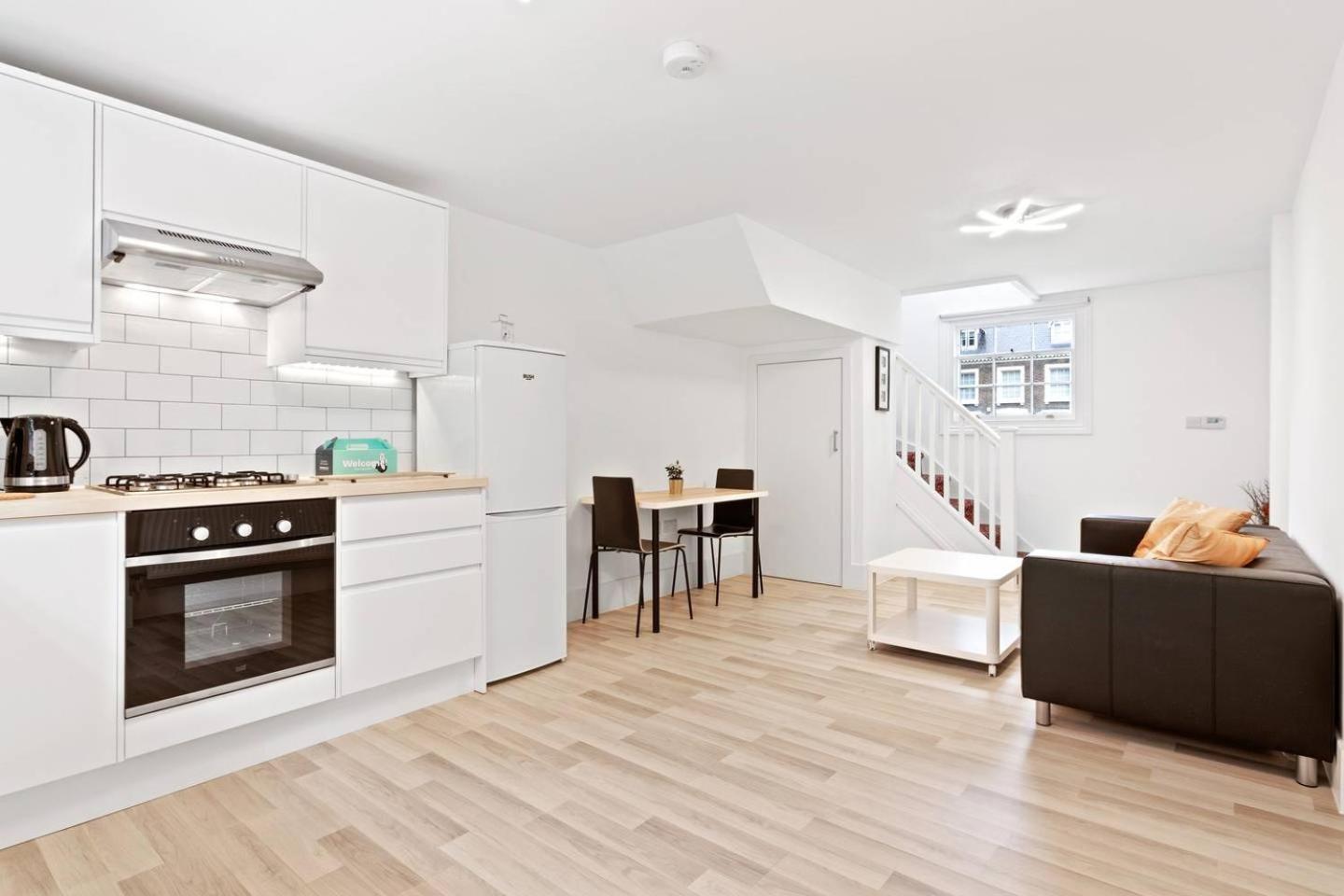 Airy Spacious 1 Bedroom Aprtment With Garden In Brixton Apartment