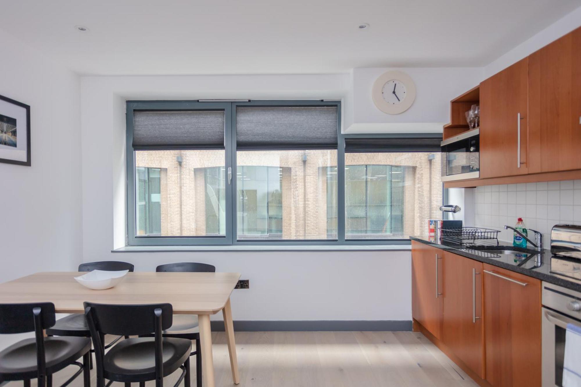 Stylish 1 Bedroom In Holborn In A Great Location Apartment *