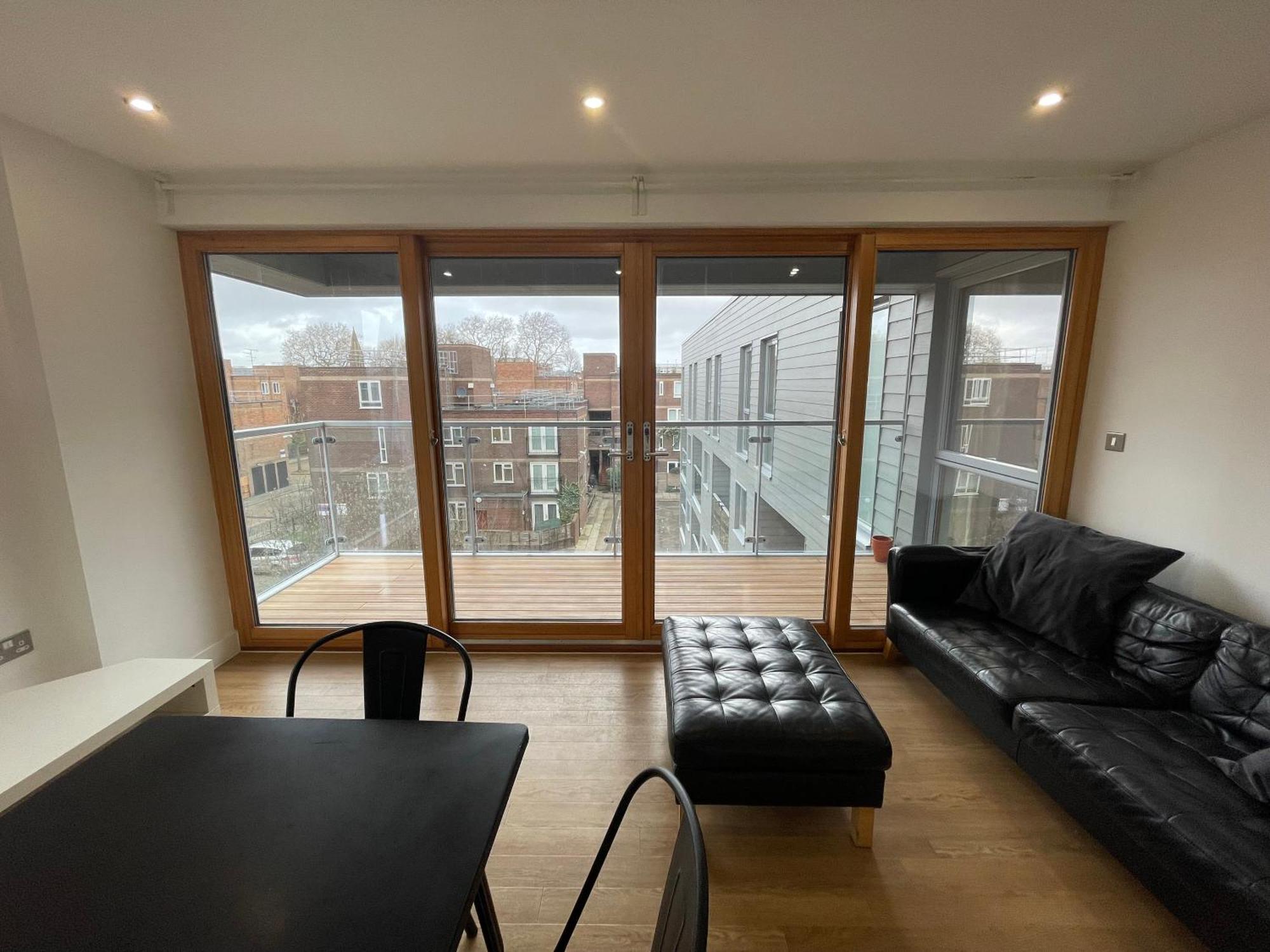 Peaceful 1bd Flat With Balcony - Bethnal