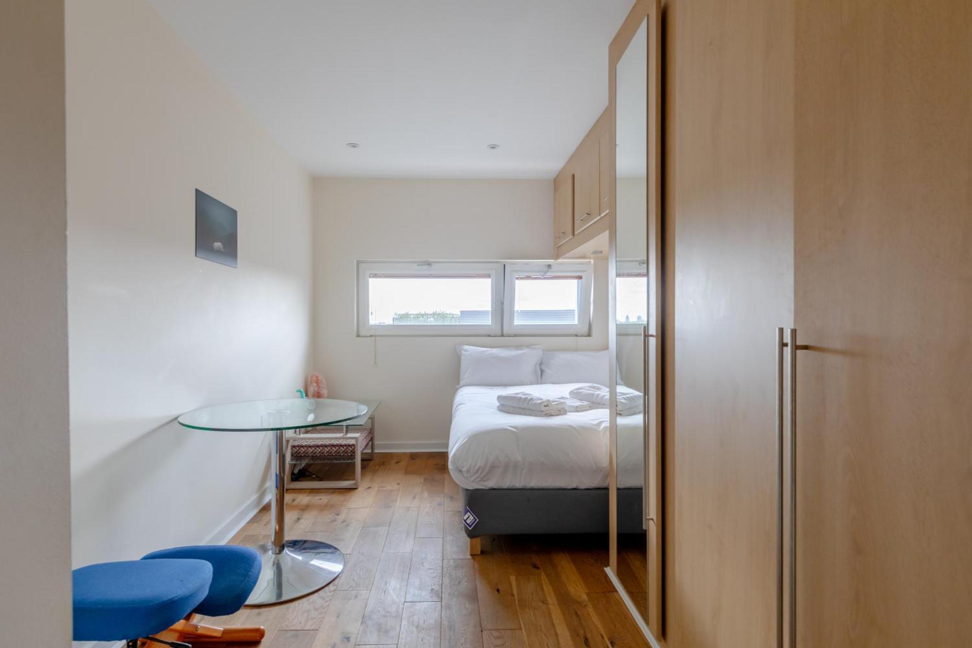 Modern 1bd Flat - 5 Min Walk To Battersea Park! Appartement
