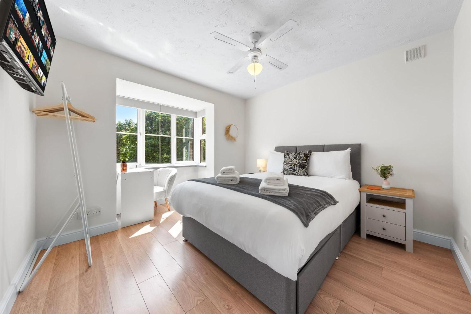 Beautiful 1 Bed Close To Amenities Apartamento *