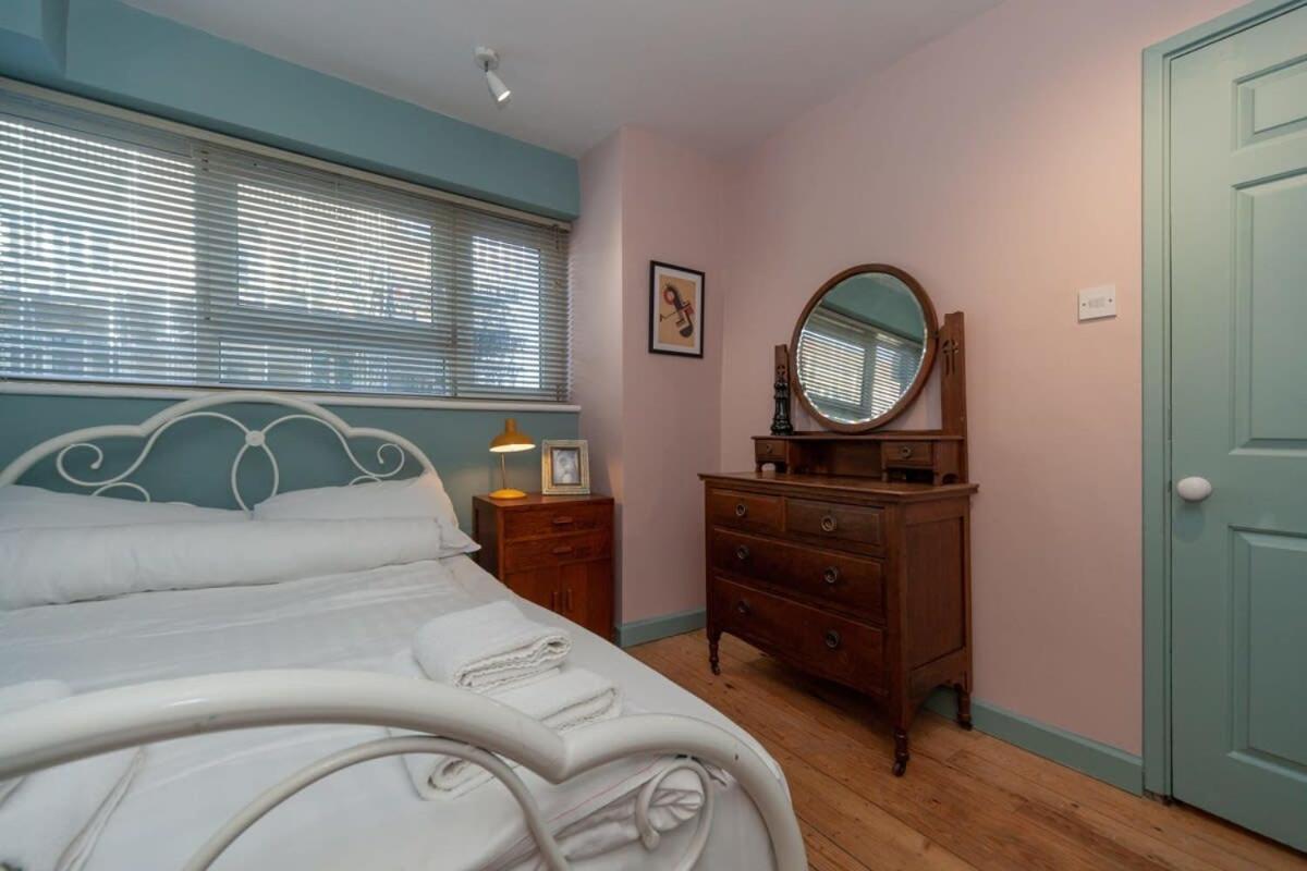 Central Stylish 4 Bedroom Appartement