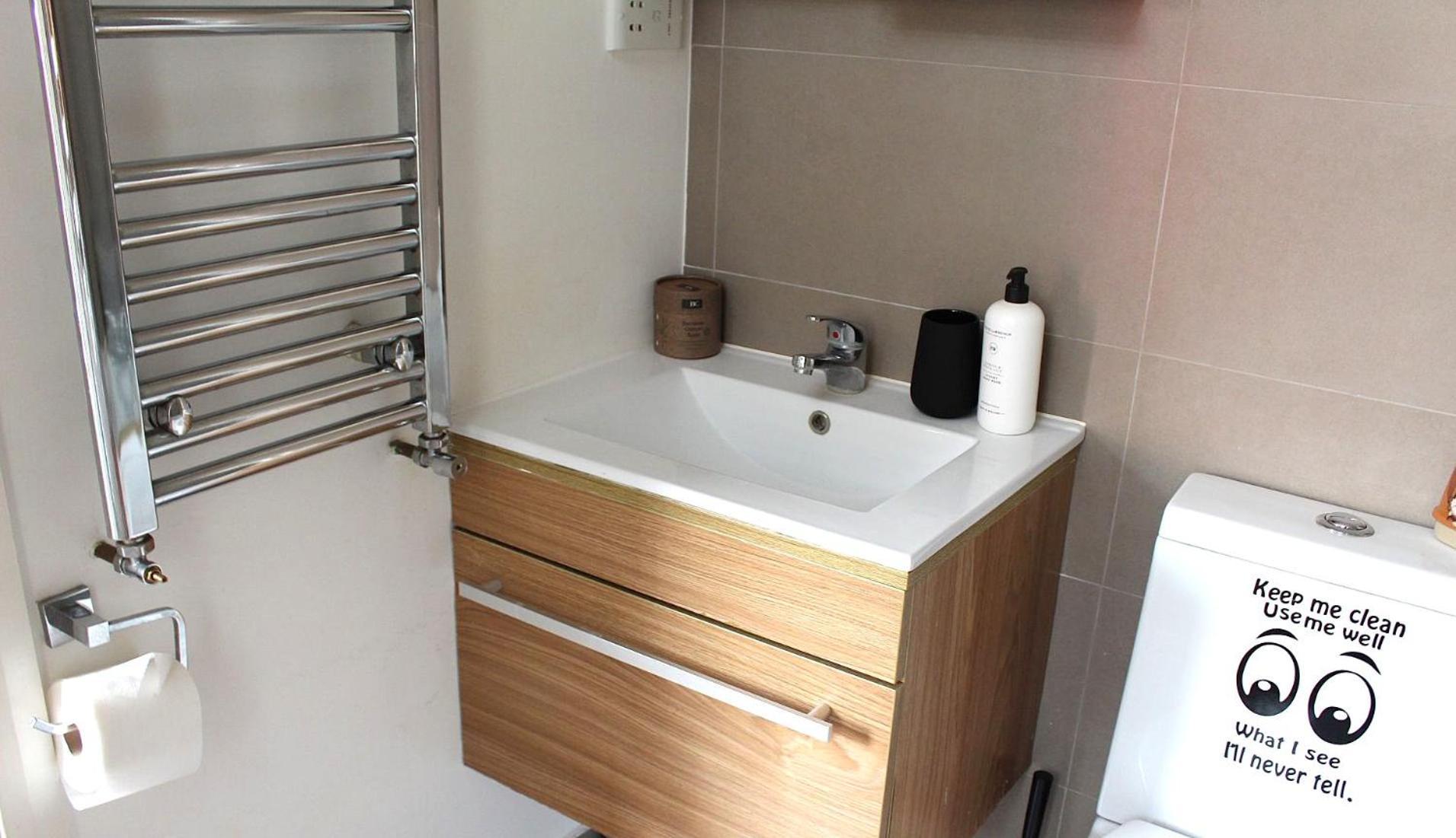 Rustic Hideout Contractor Friendly Spacious * Londres