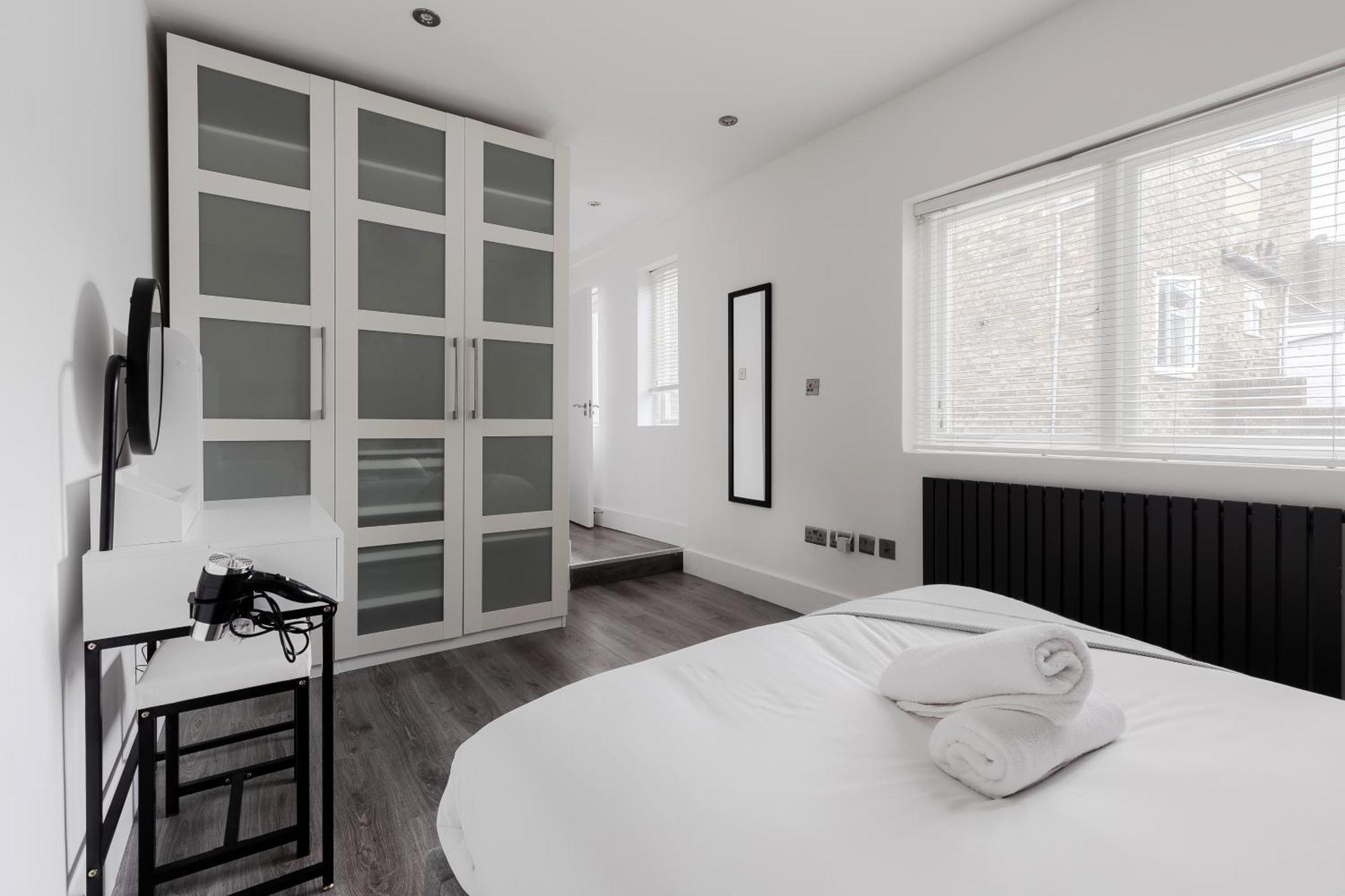 Wonderful Near Portobello Road Apartamento Londres
