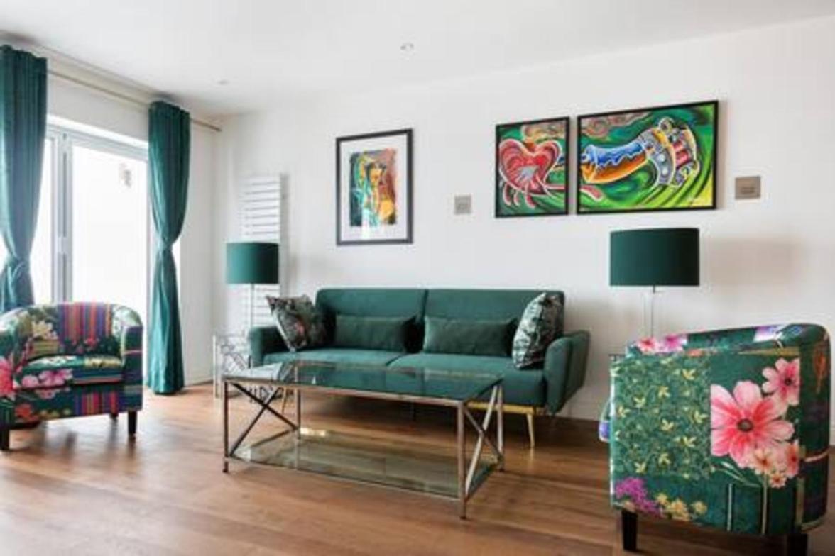 Modern And Large Oasis Flat In Camden With Patio * Londres