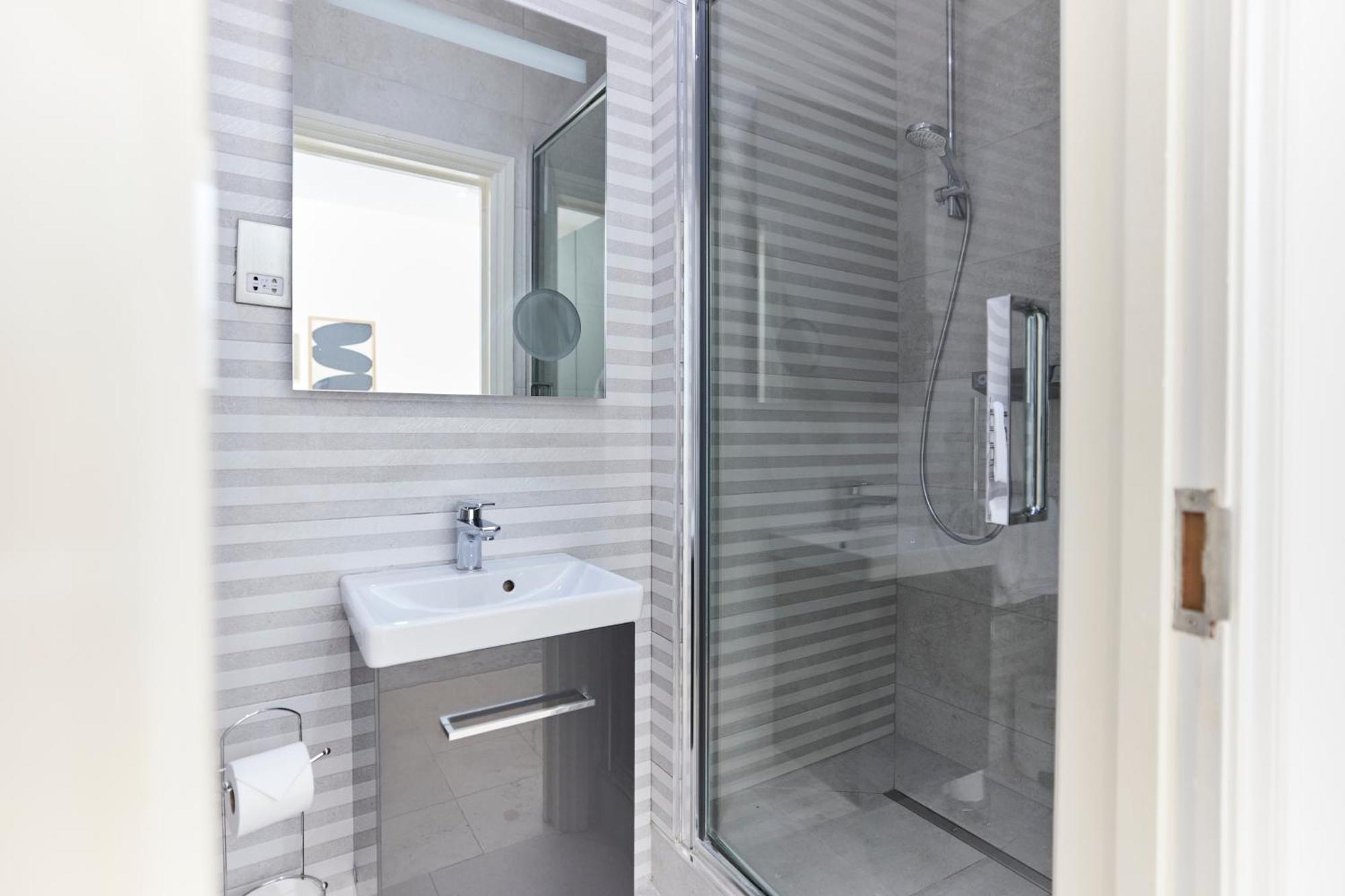 The Camden Park Place - Lovely 4bdr Flat With Garden * Londres