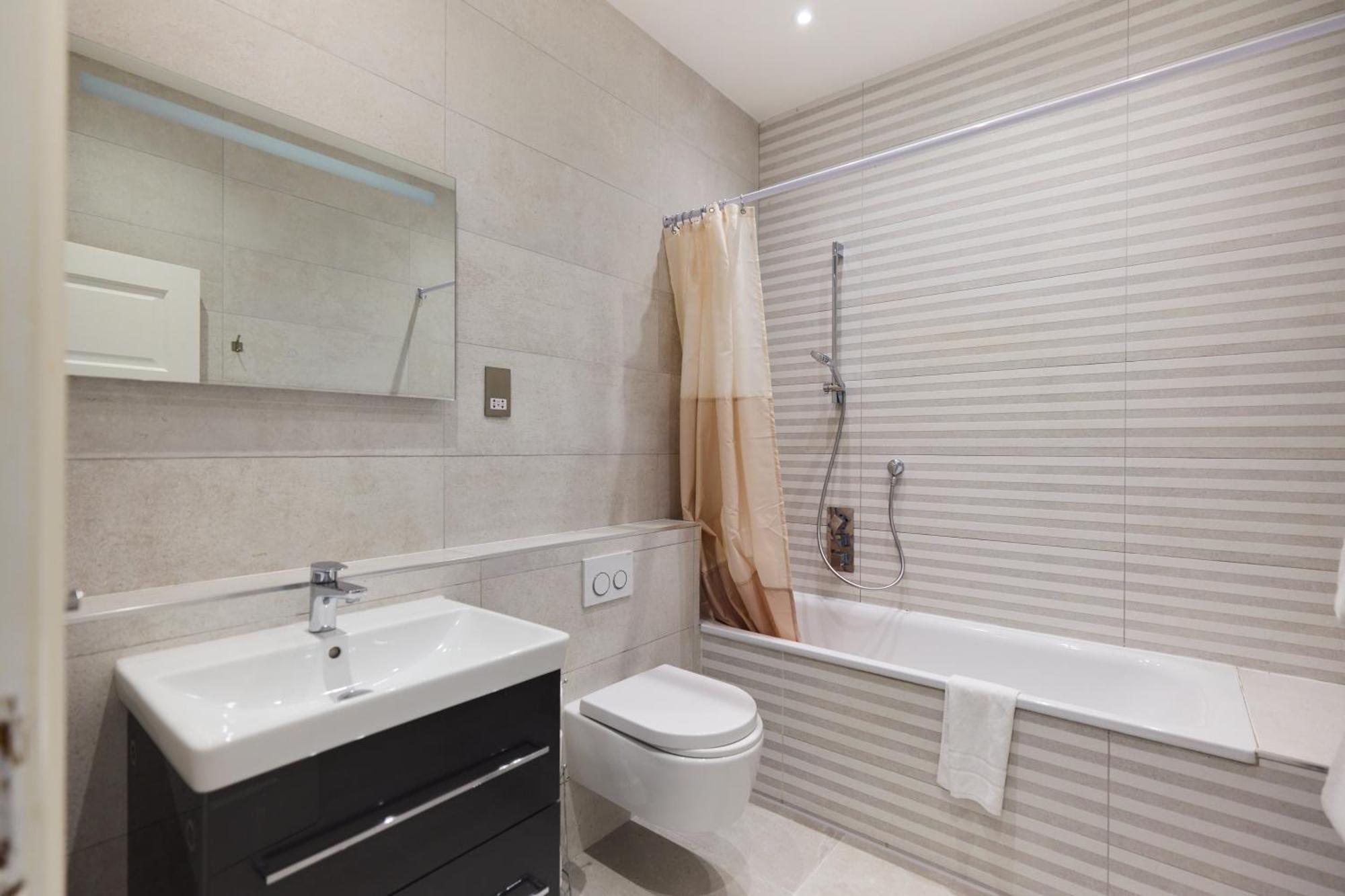 The Camden Park Place - Lovely 4bdr Flat With Garden * Londres
