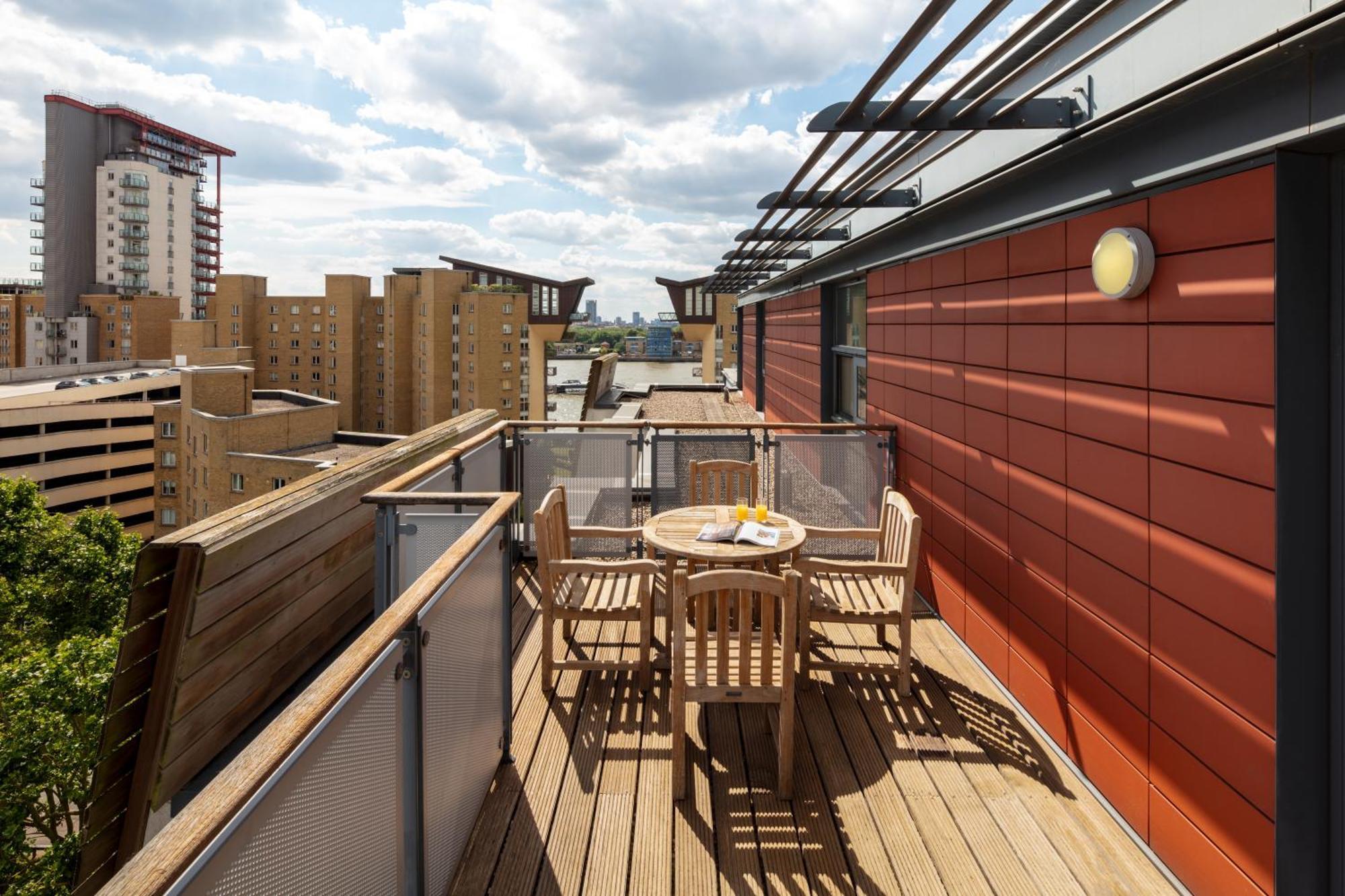 Marlin Canary Wharf Apartahotel