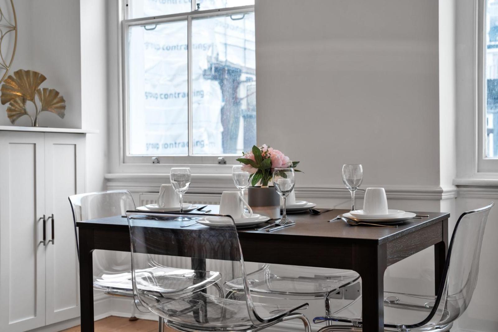 Mayfair Residences Apartamento *