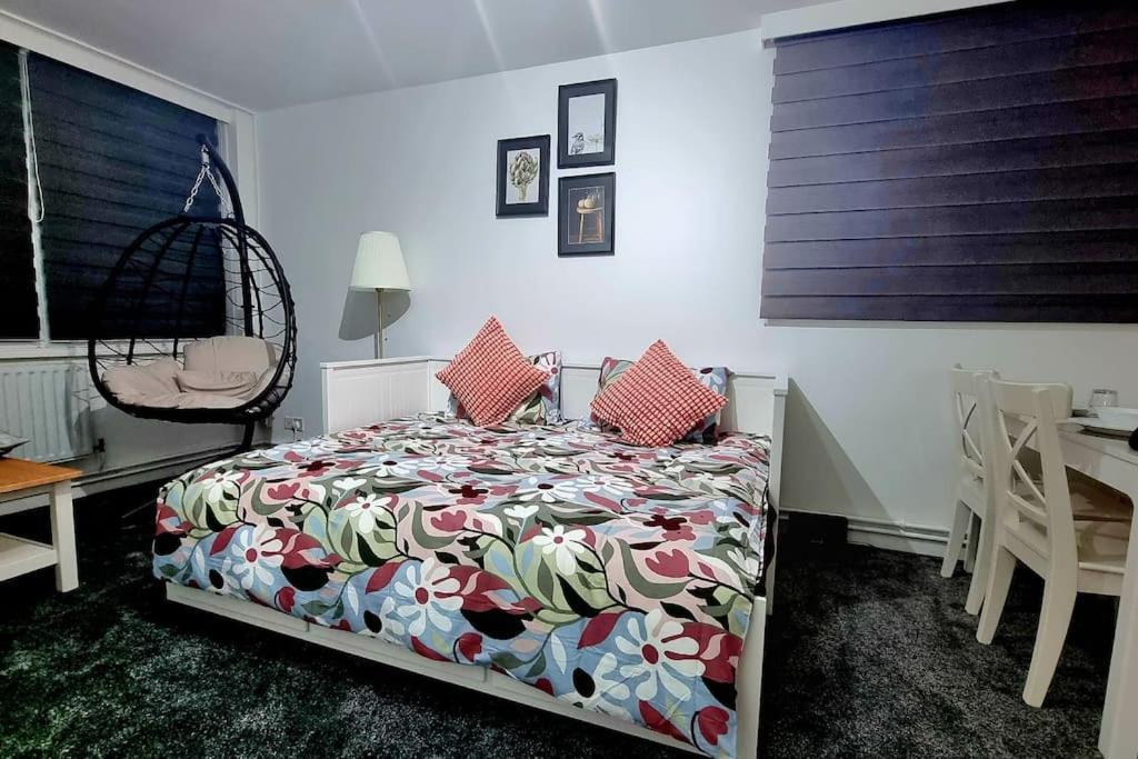 1 Bed Flat With Free Parking In E13 Londres