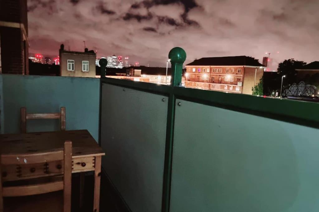 Apartamento 1 Bed Flat With Free Parking In E13 Londres