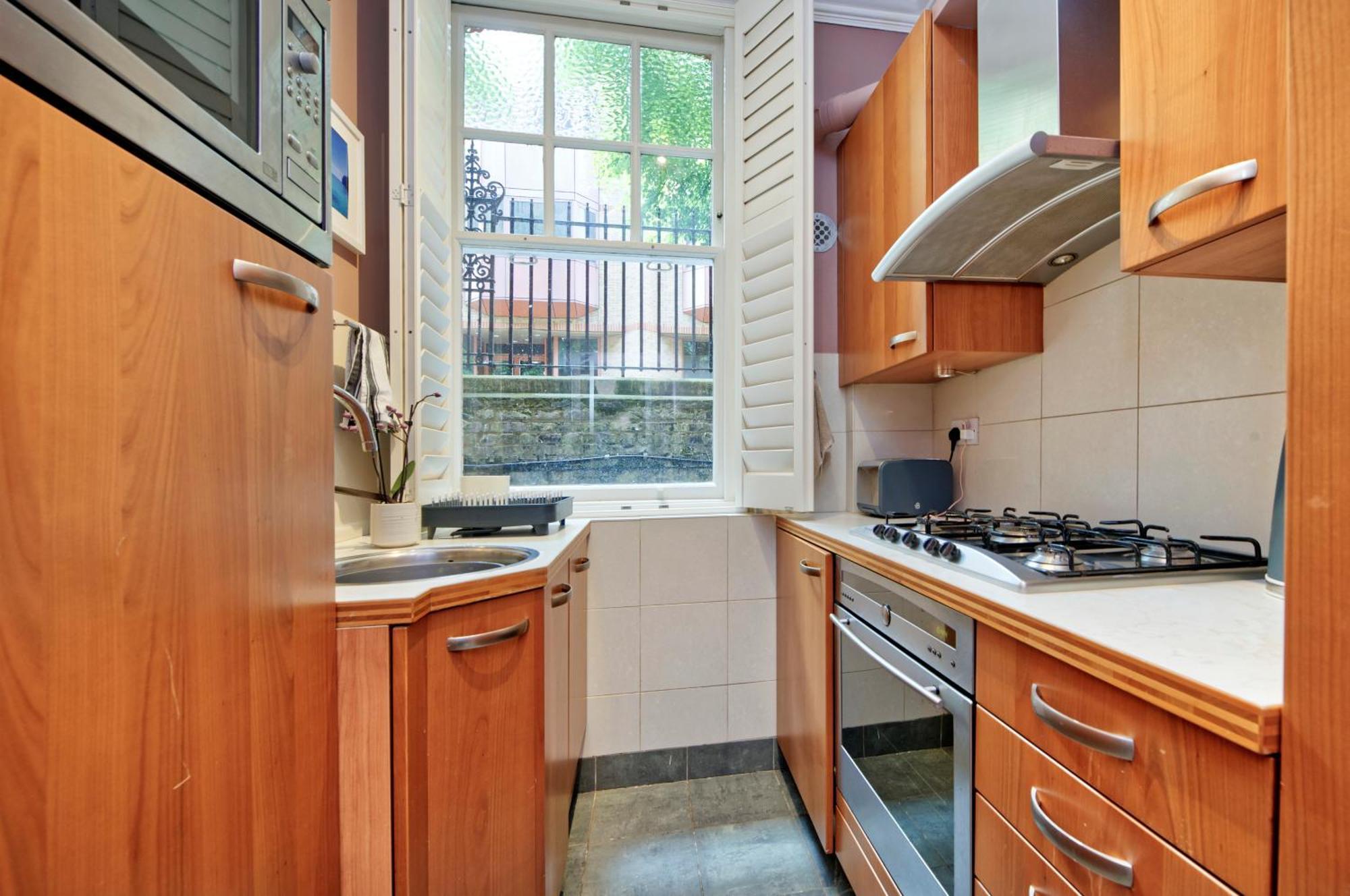 Westminster Retreat By Underthedoormat Londres