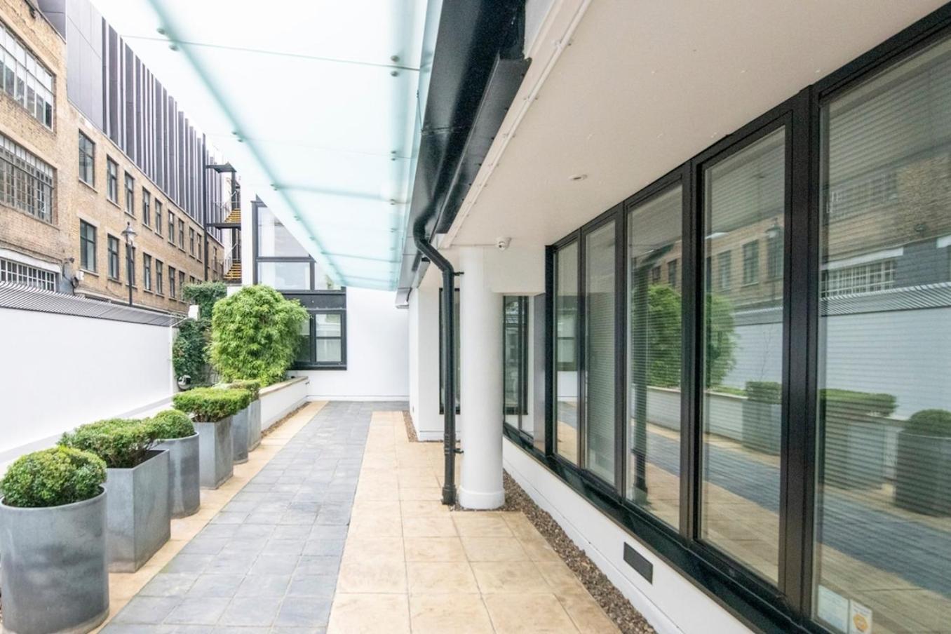 Modern 2 Bedroom In Soho Londres