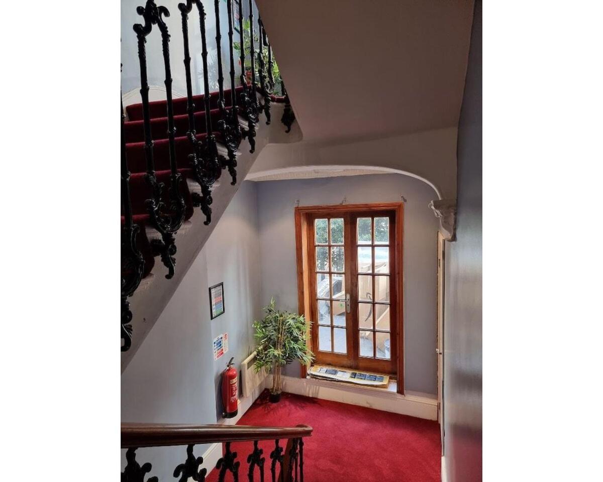 Appartement F302-3rd Floor For 2 Near Hyde Park Londen