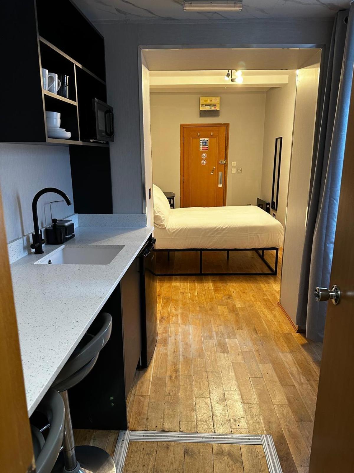 Fb1-spacious Basement Flat Fits 2- Near Hyde Park Apartamento *