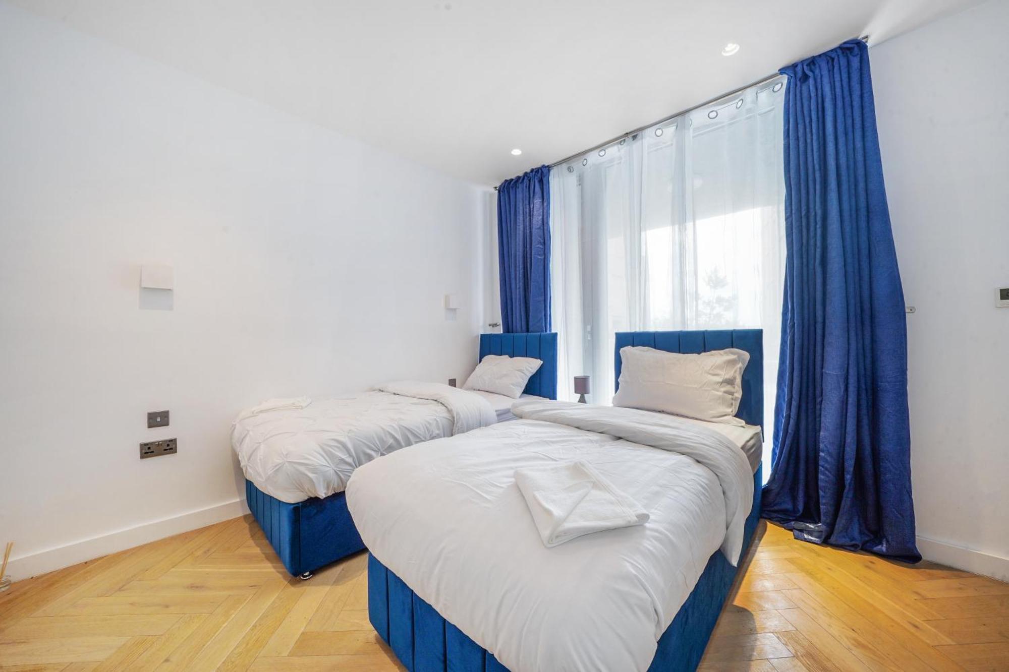 The Zurich Apartment, 6 Beds, 15mins To London, 10mins Wembley Stadium Appartement