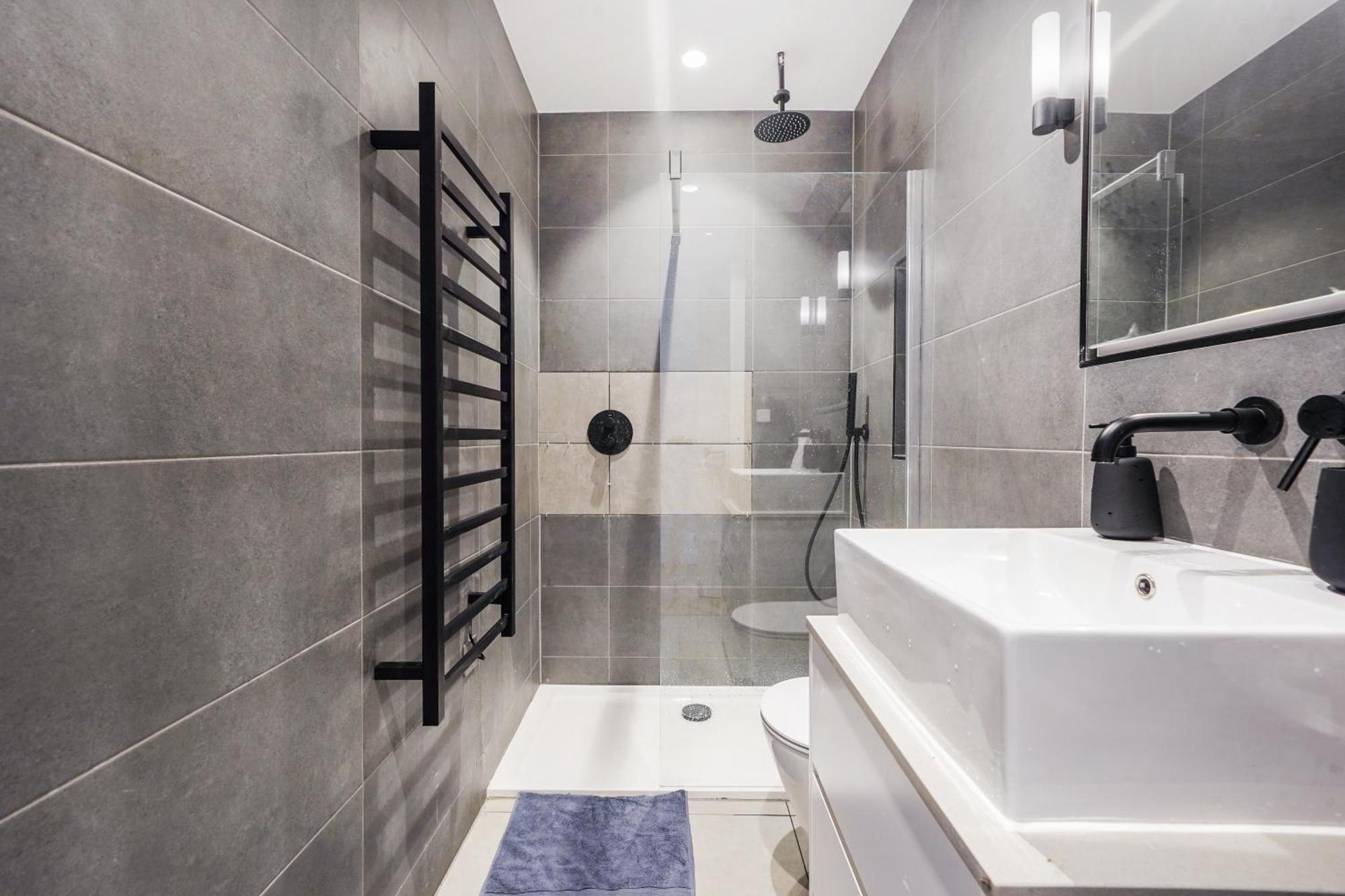 Appartement The Zurich Apartment, 6 Beds, 15mins To London, 10mins Wembley Stadium