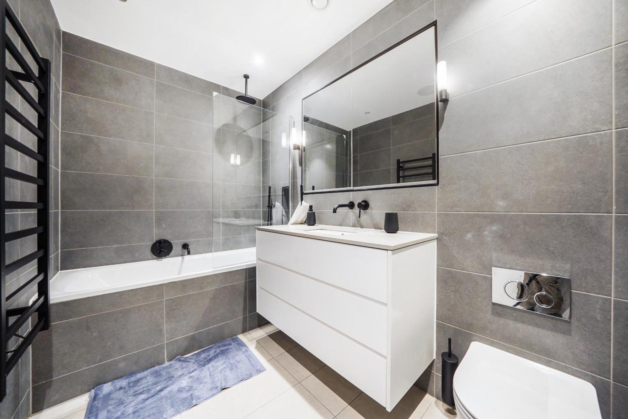 The Zurich Apartment, 6 Beds, 15mins To London, 10mins Wembley Stadium Appartement