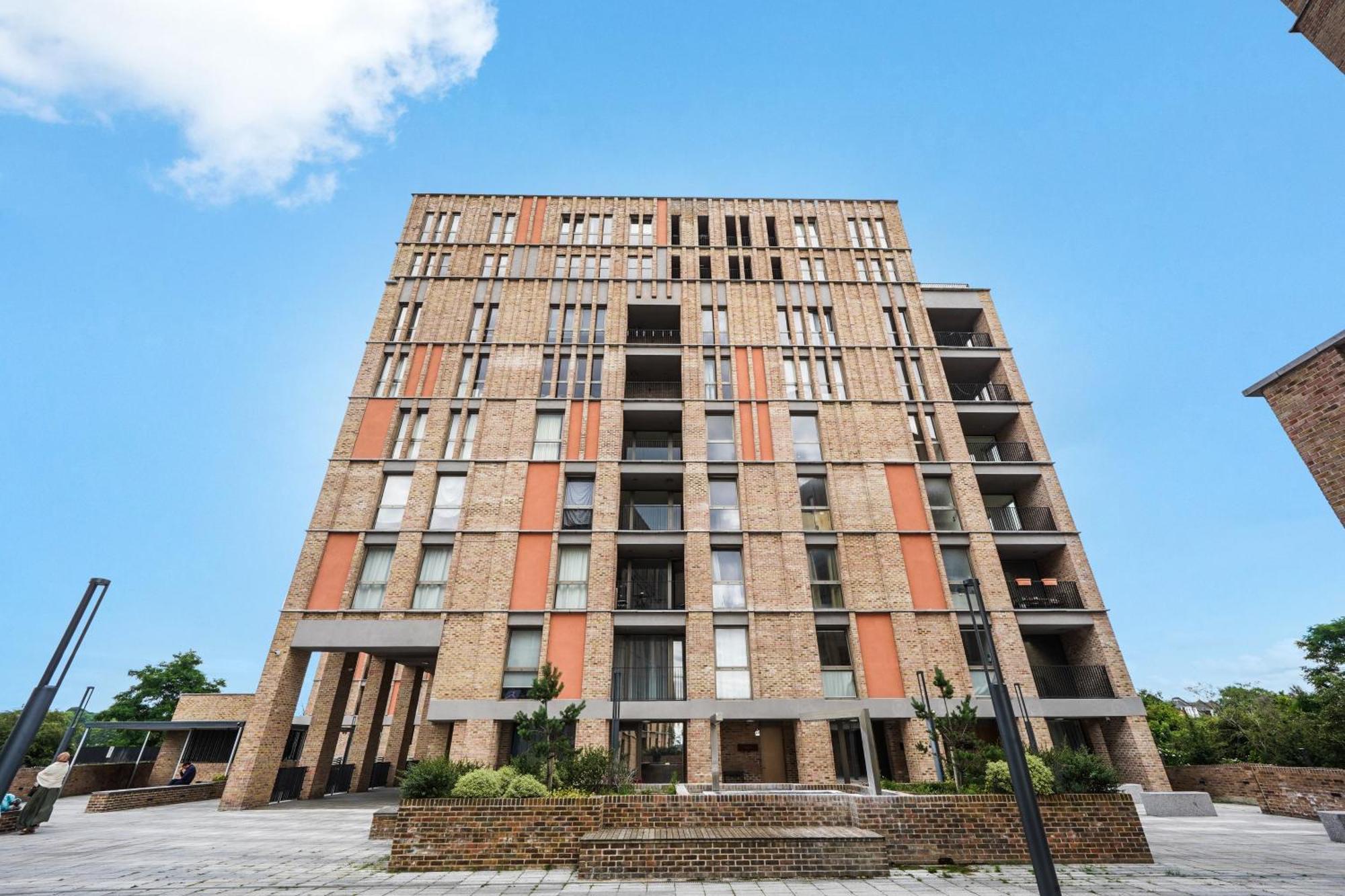 The Zurich Apartment, 6 Beds, 15mins To London, 10mins Wembley Stadium Appartement *