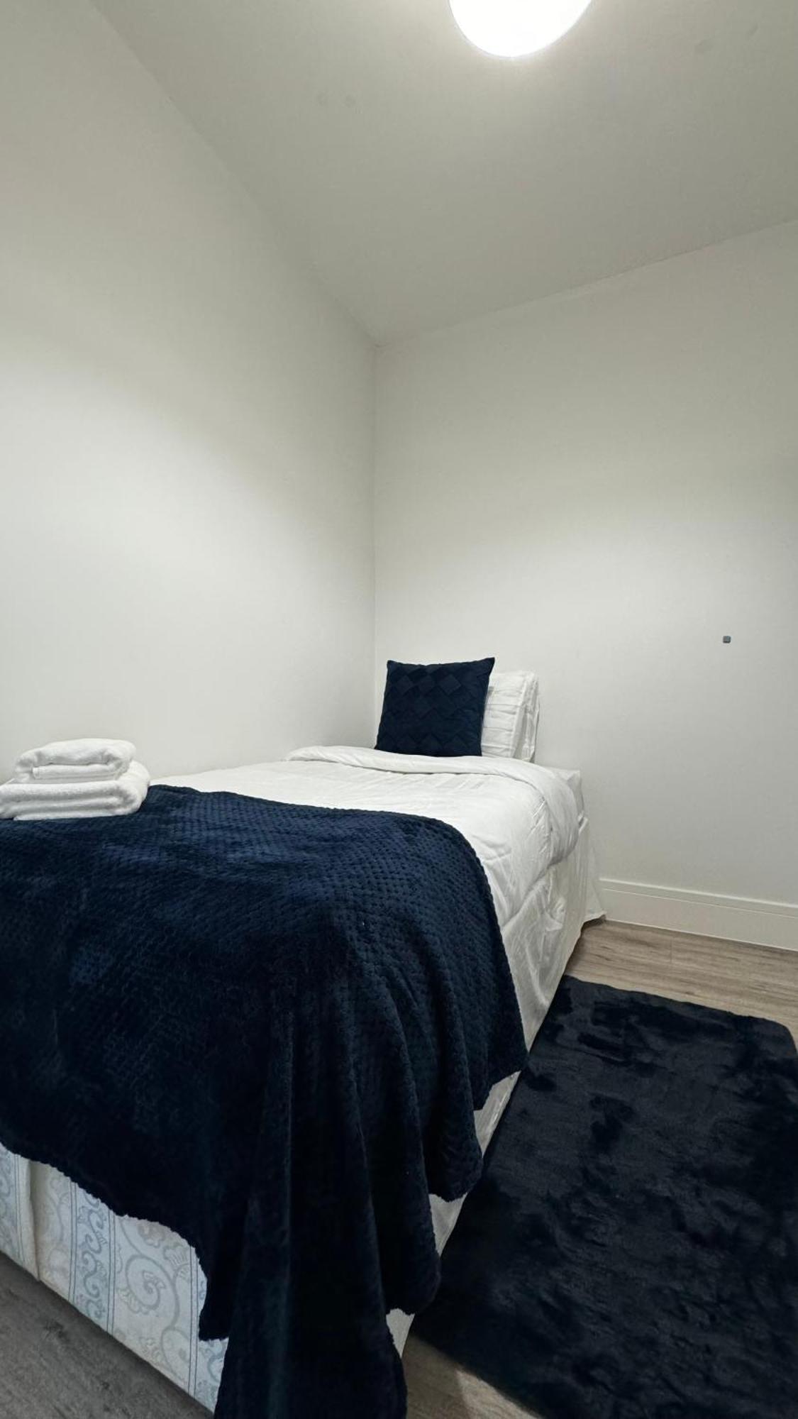 Homestay Single In Greater