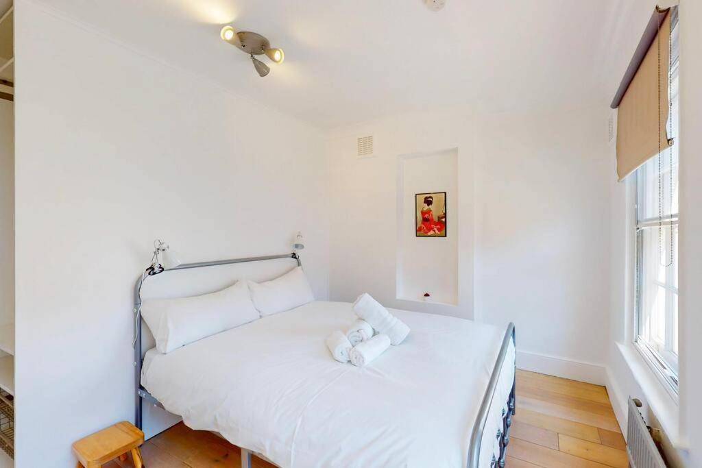 Modern 2bed In Centre Near Farringdon Station * Londen