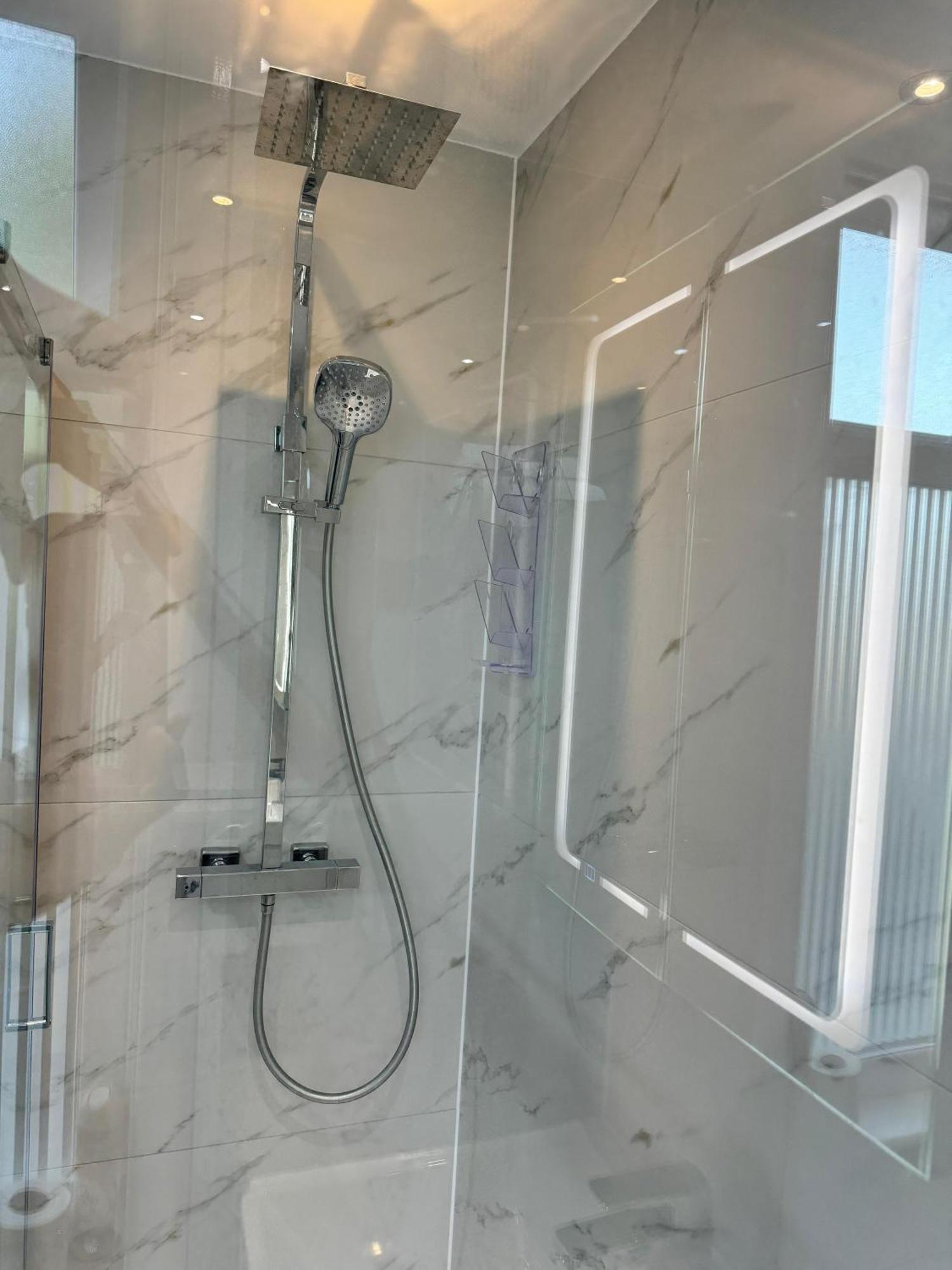 Habitación en casa particular Double Bedroom In Private Home- Canning Town By Excel *
